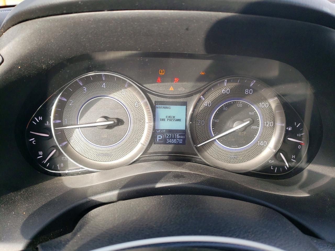 2017 INFINITI QX80 BASE photo 9
