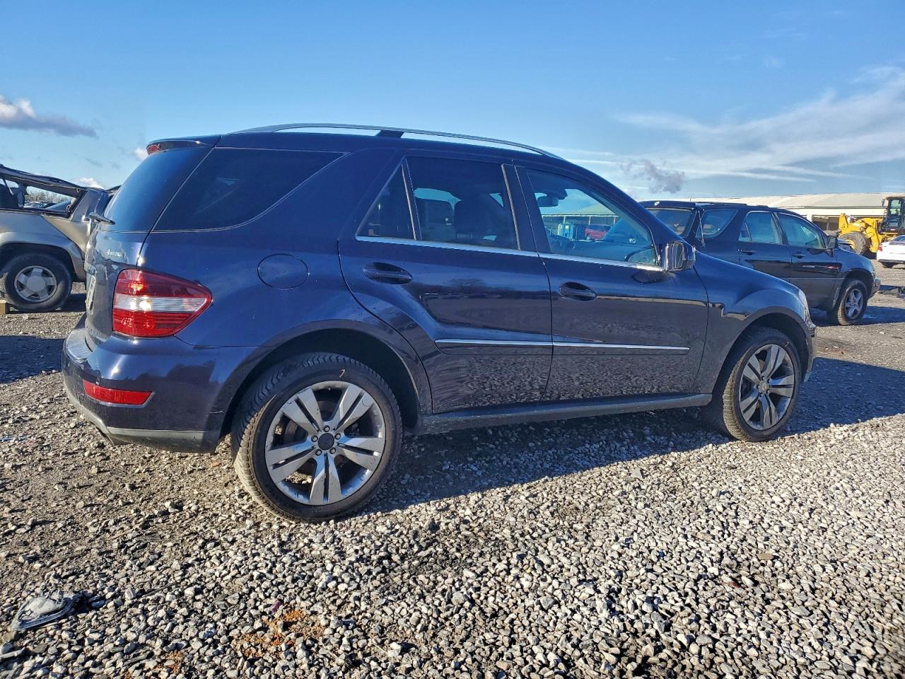 2010 MERCEDES-BENZ ML 350 4MATIC photo 3