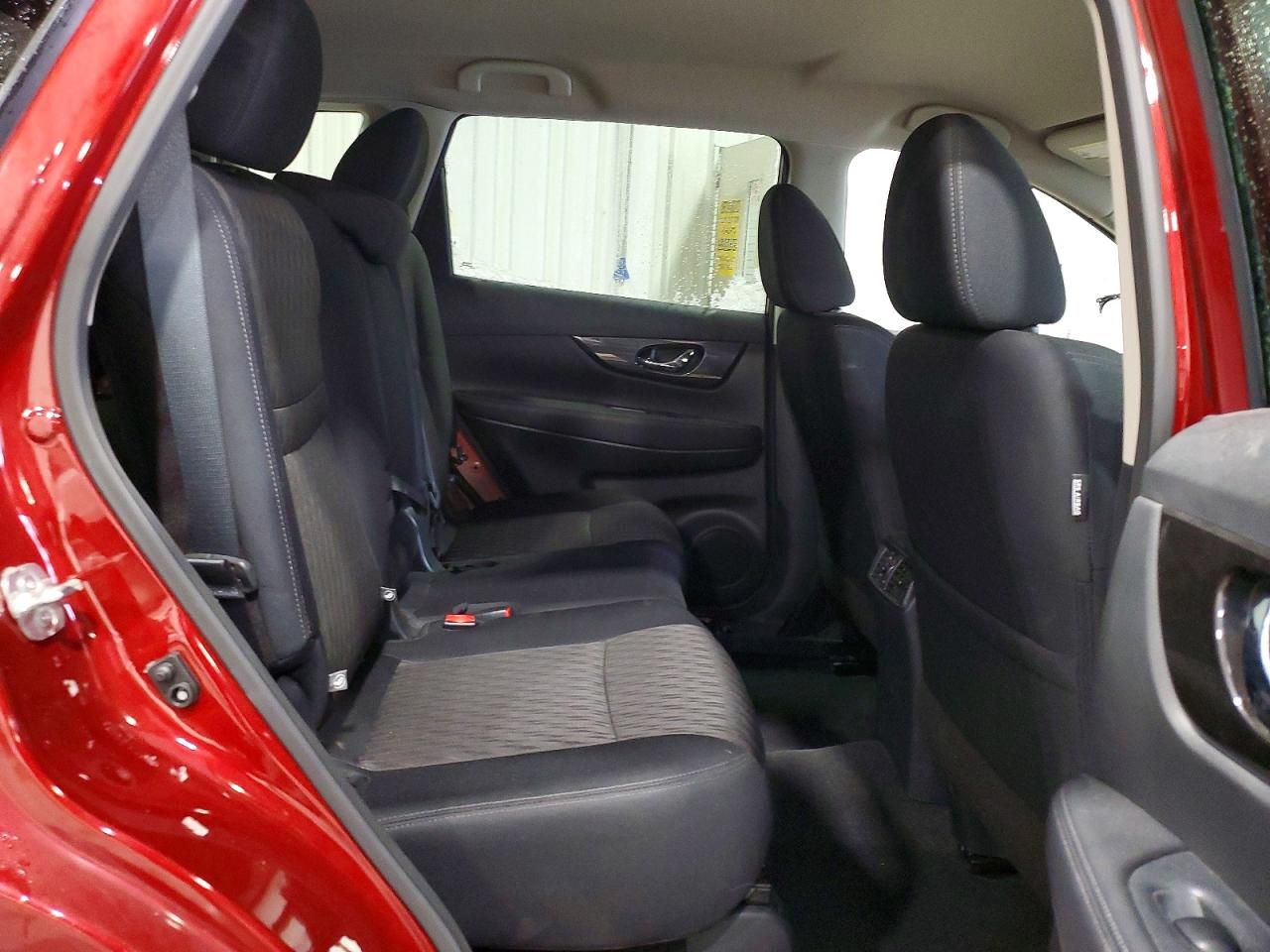 2020 NISSAN ROGUE S photo 11