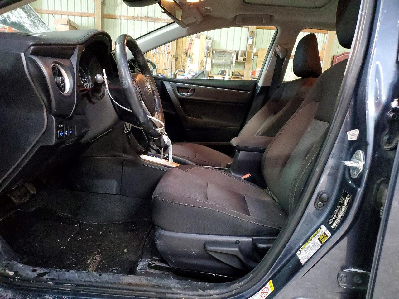 2019 TOYOTA COROLLA L photo 7