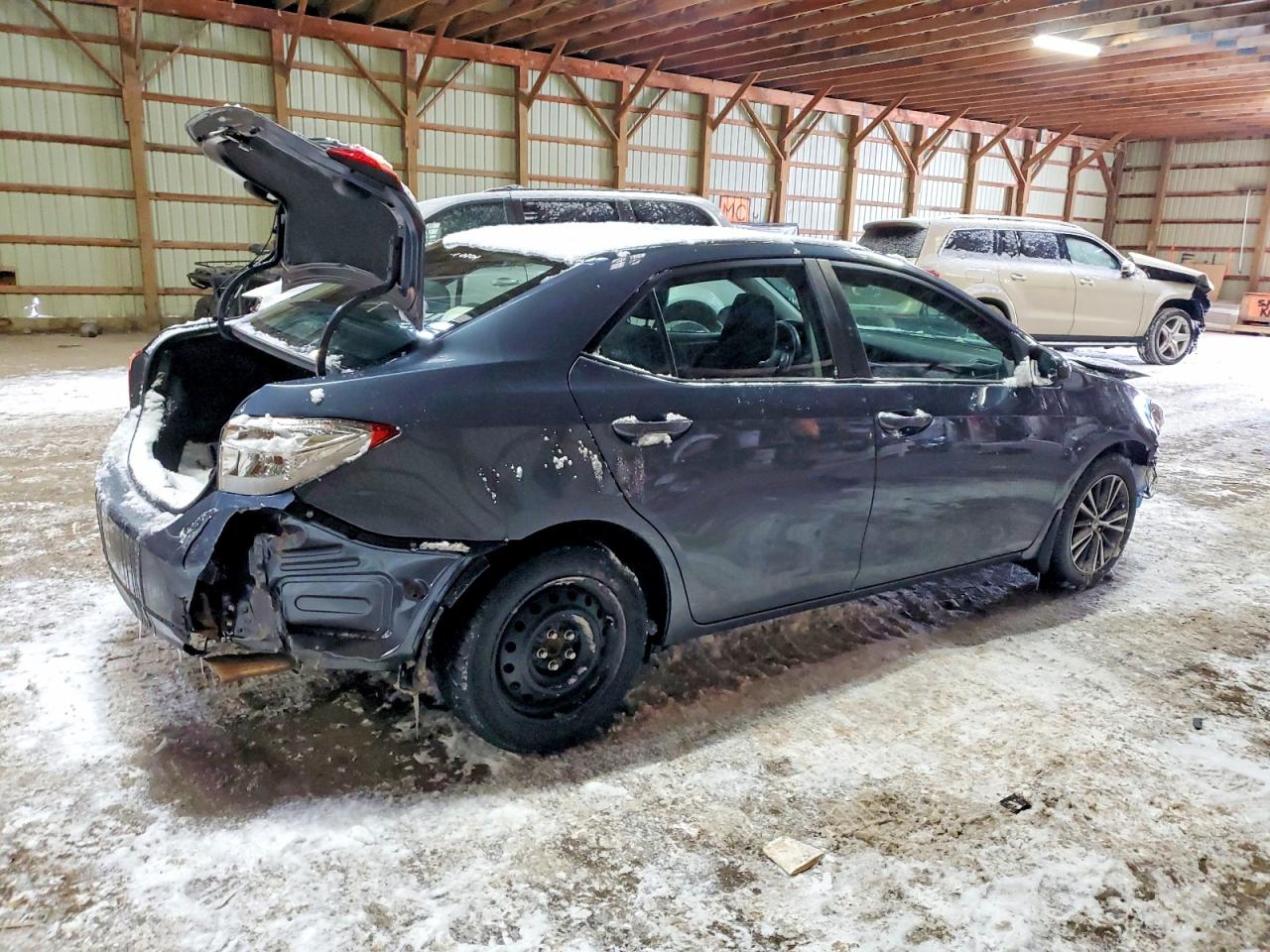 2019 TOYOTA COROLLA L photo 3