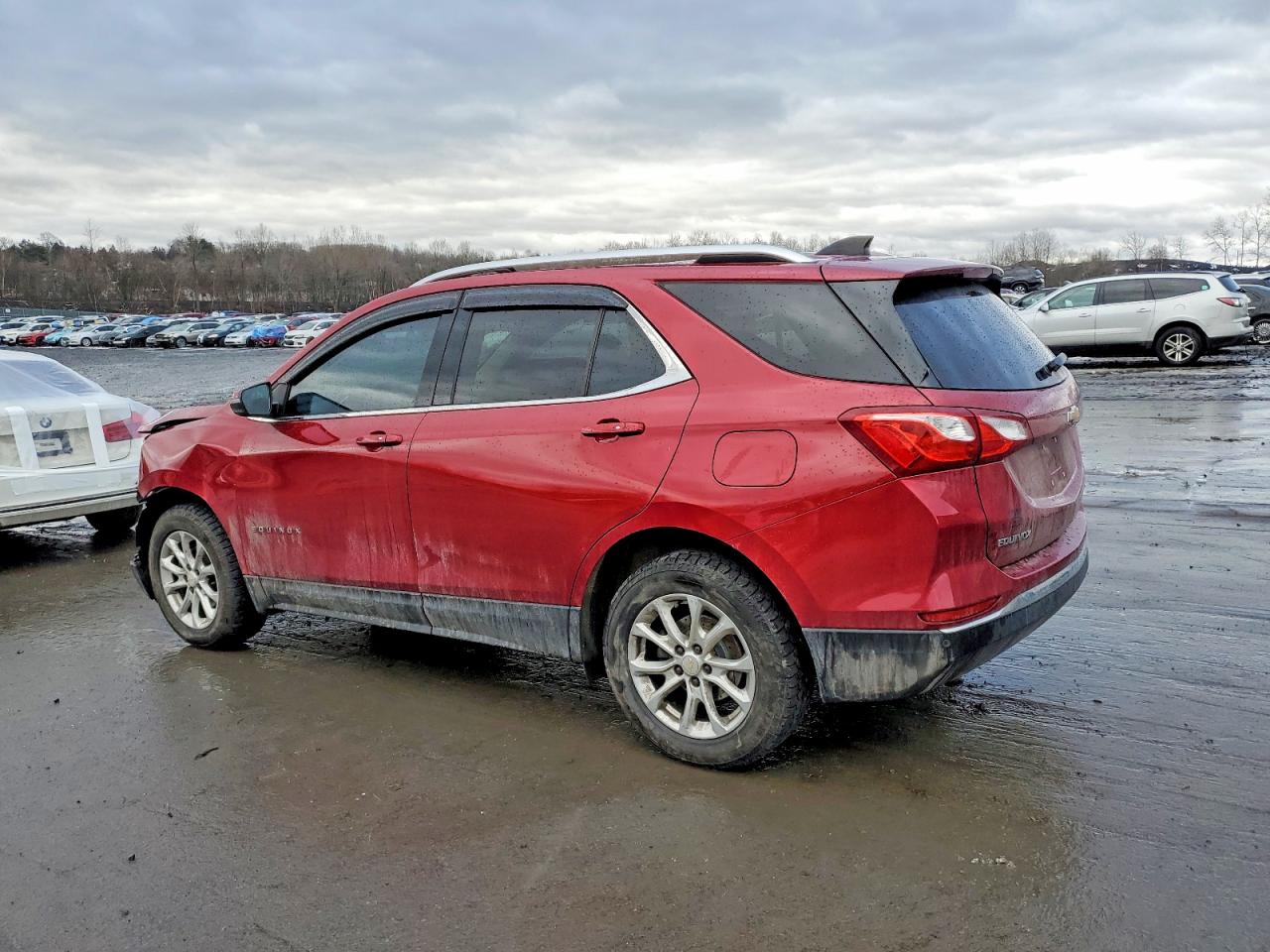 2018 CHEVROLET EQUINOX LT photo 2