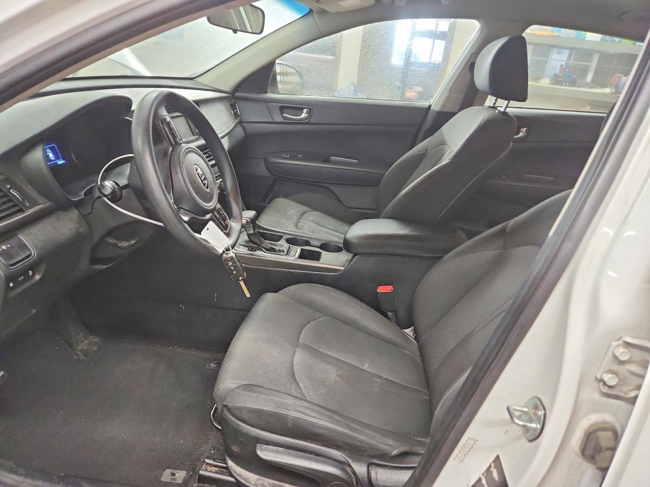 2016 KIA OPTIMA LX photo 7