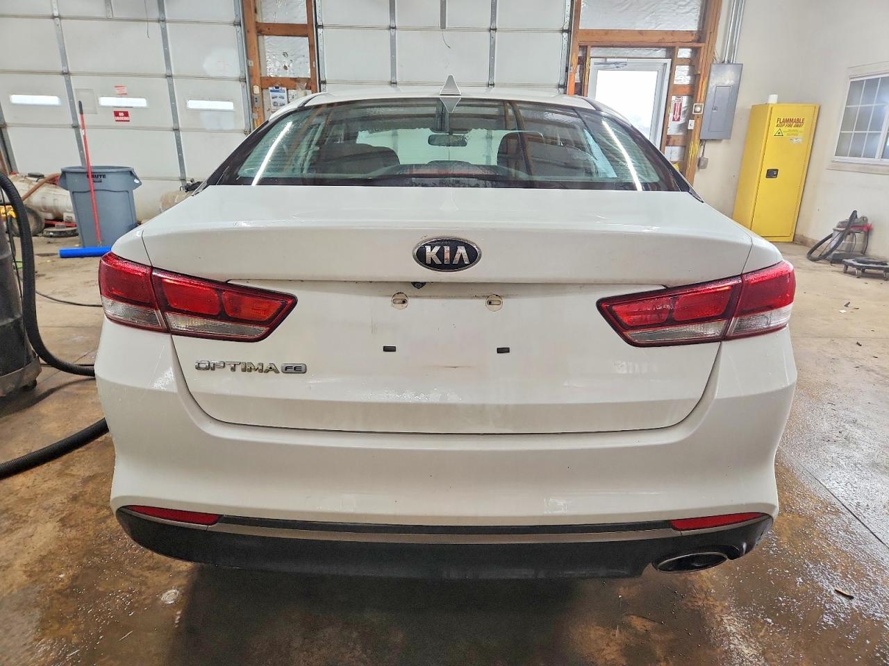 2016 KIA OPTIMA LX photo 6