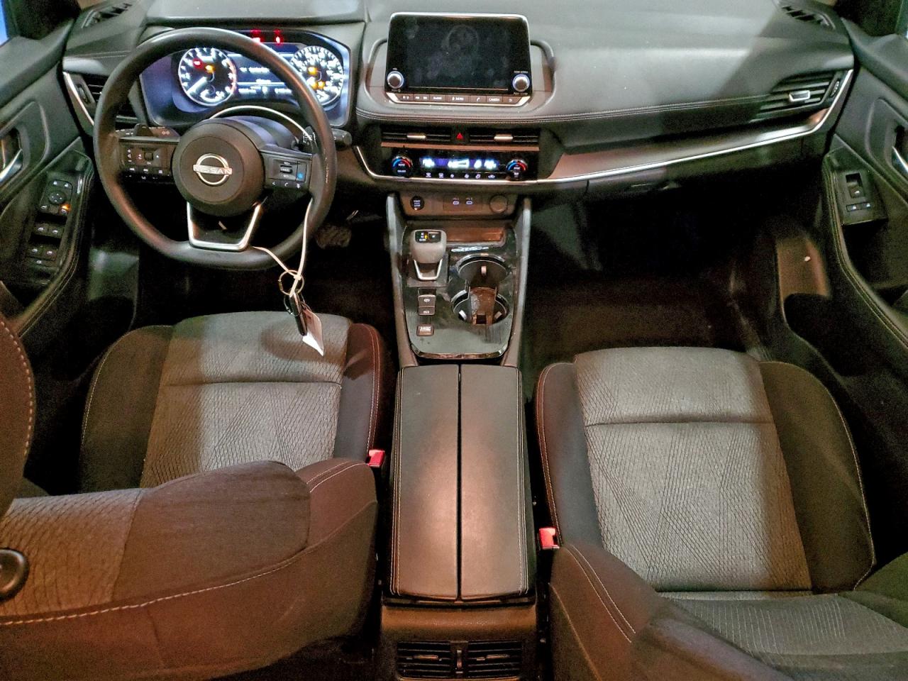 2024 NISSAN ROGUE SV photo 8