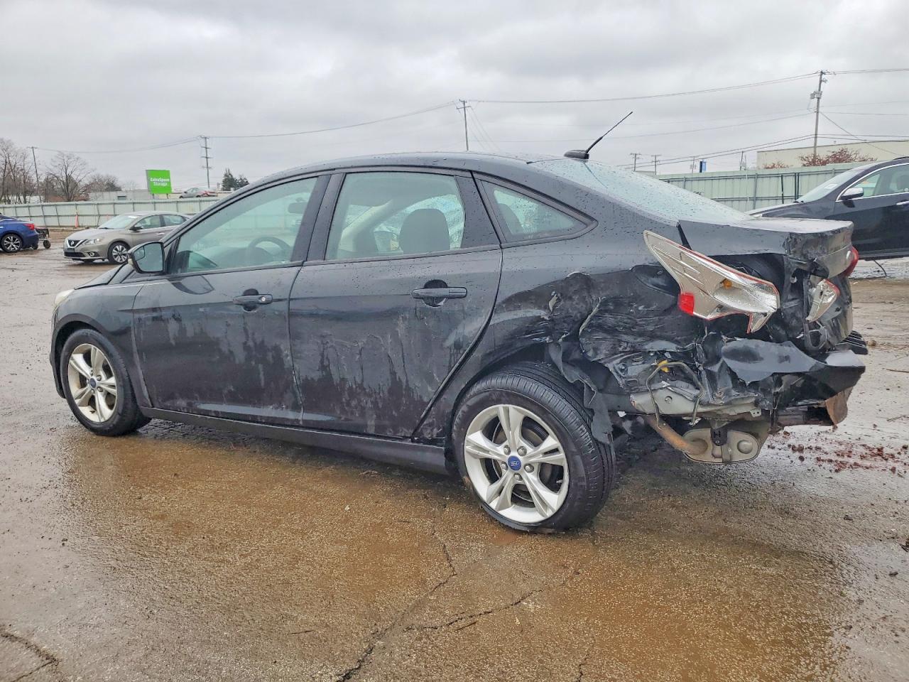 2014 FORD FOCUS SE photo 2