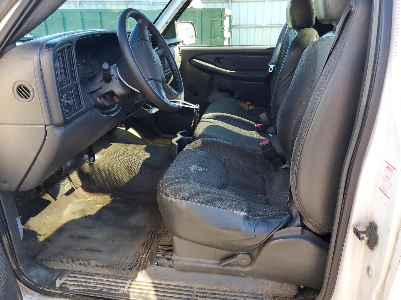 2003 CHEVROLET SILVERADO photo 7