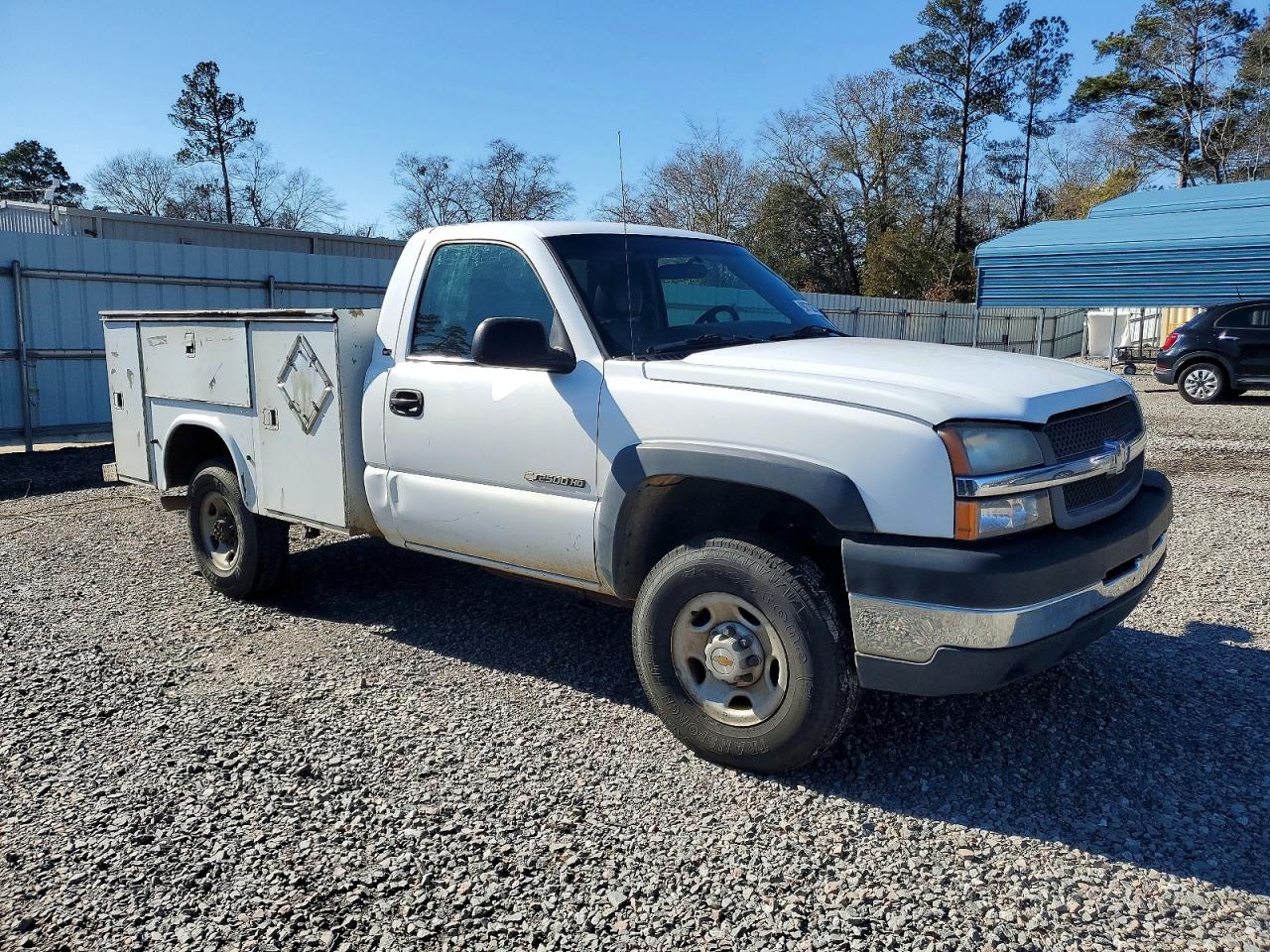 2003 CHEVROLET SILVERADO photo 4