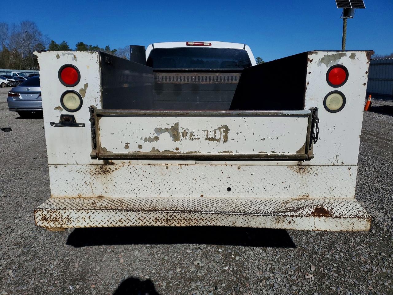 2003 CHEVROLET SILVERADO photo 6