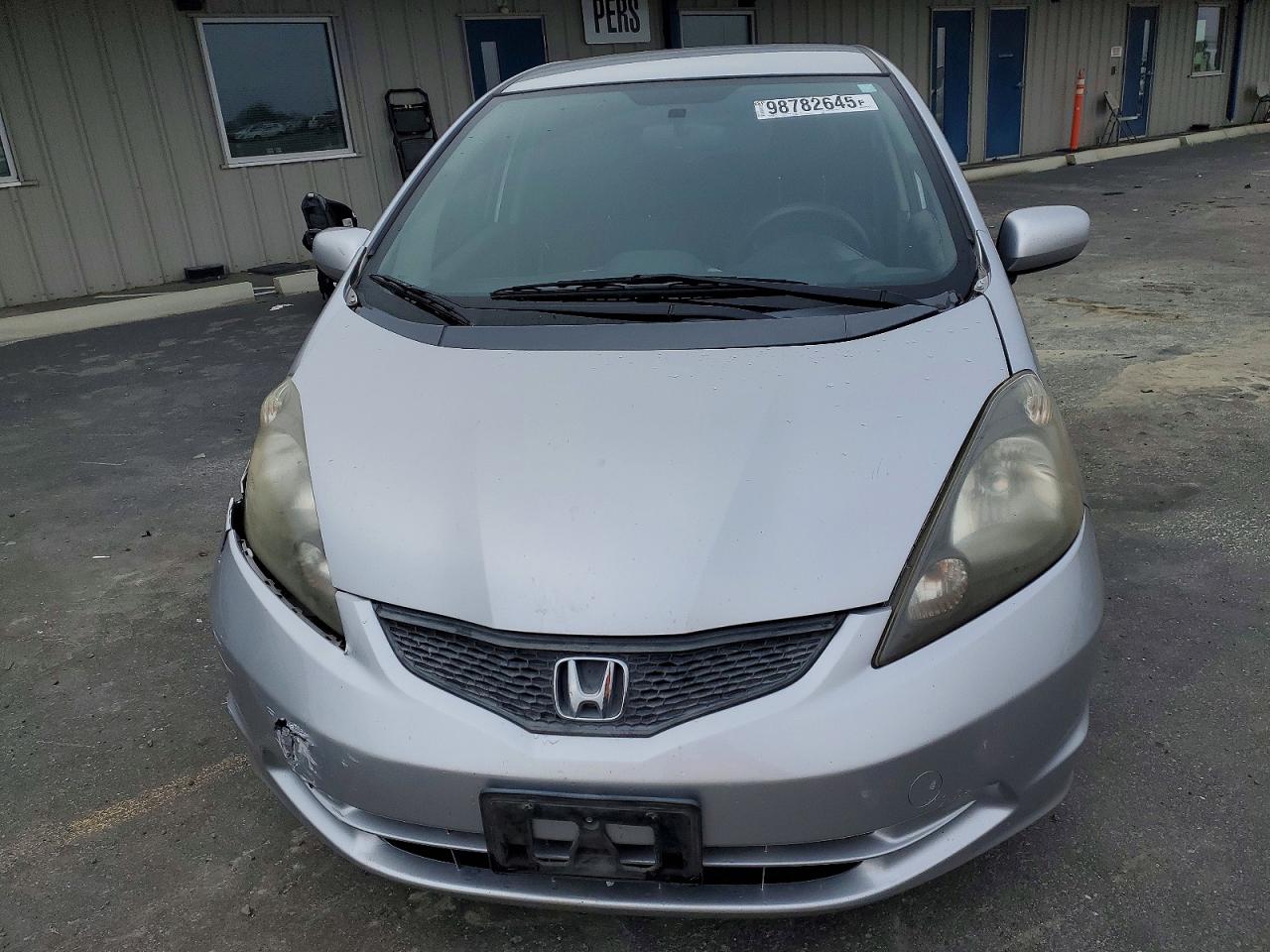 2013 HONDA FIT photo 5