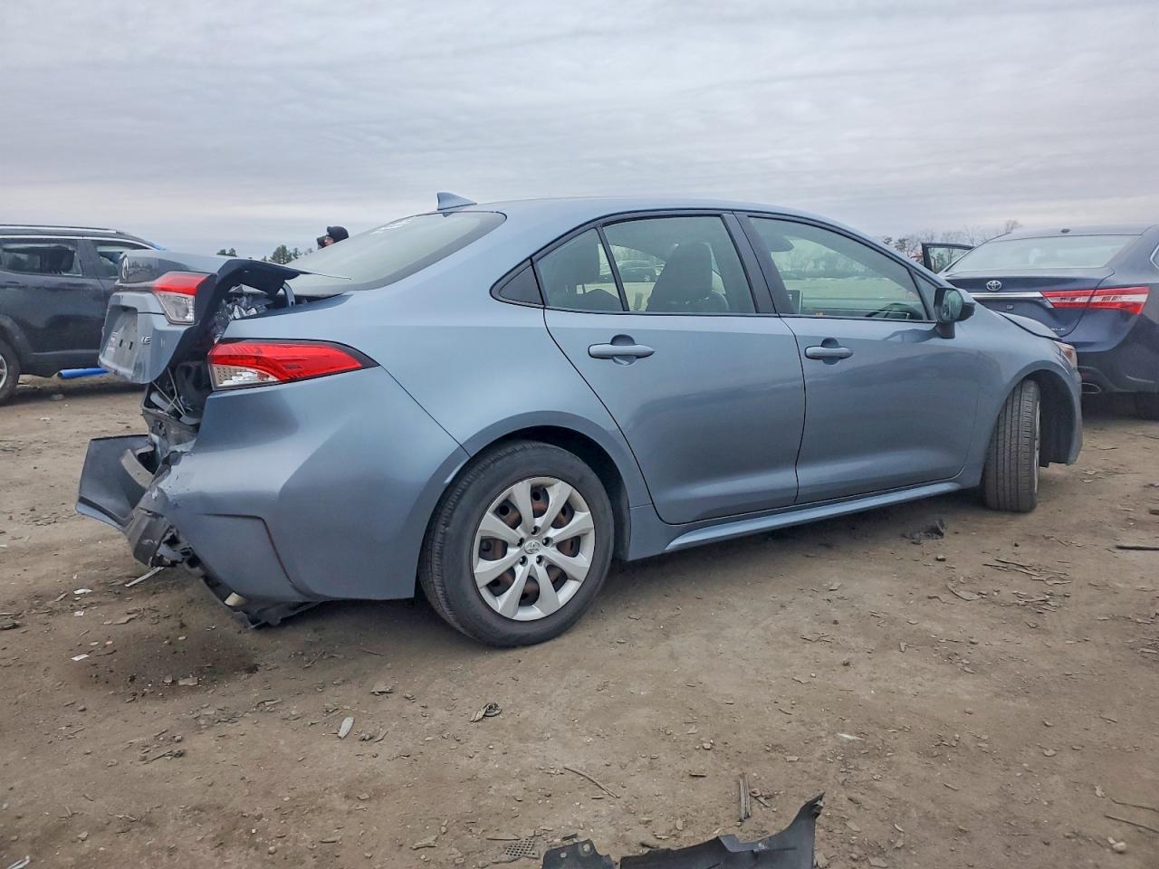 2020 TOYOTA COROLLA LE photo 5