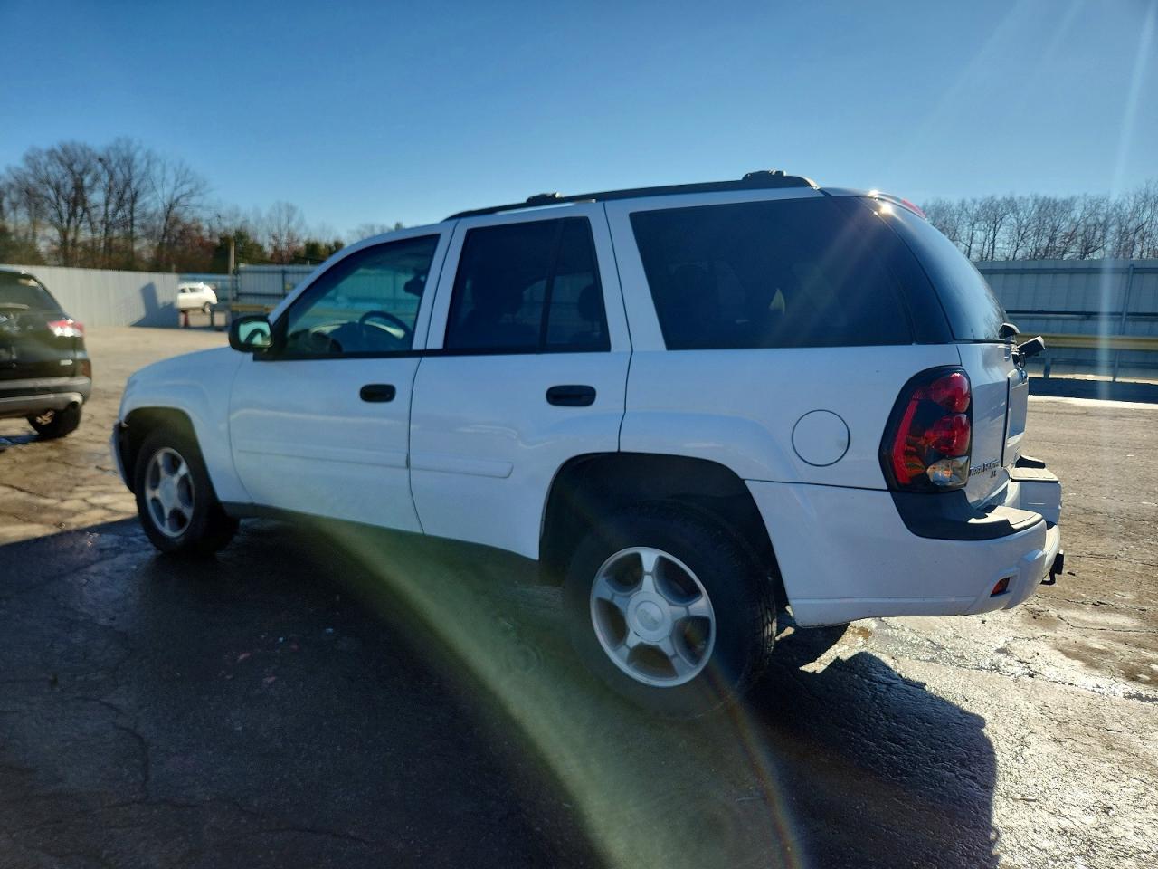 2008 CHEVROLET TRAILBLAZER LS photo 2