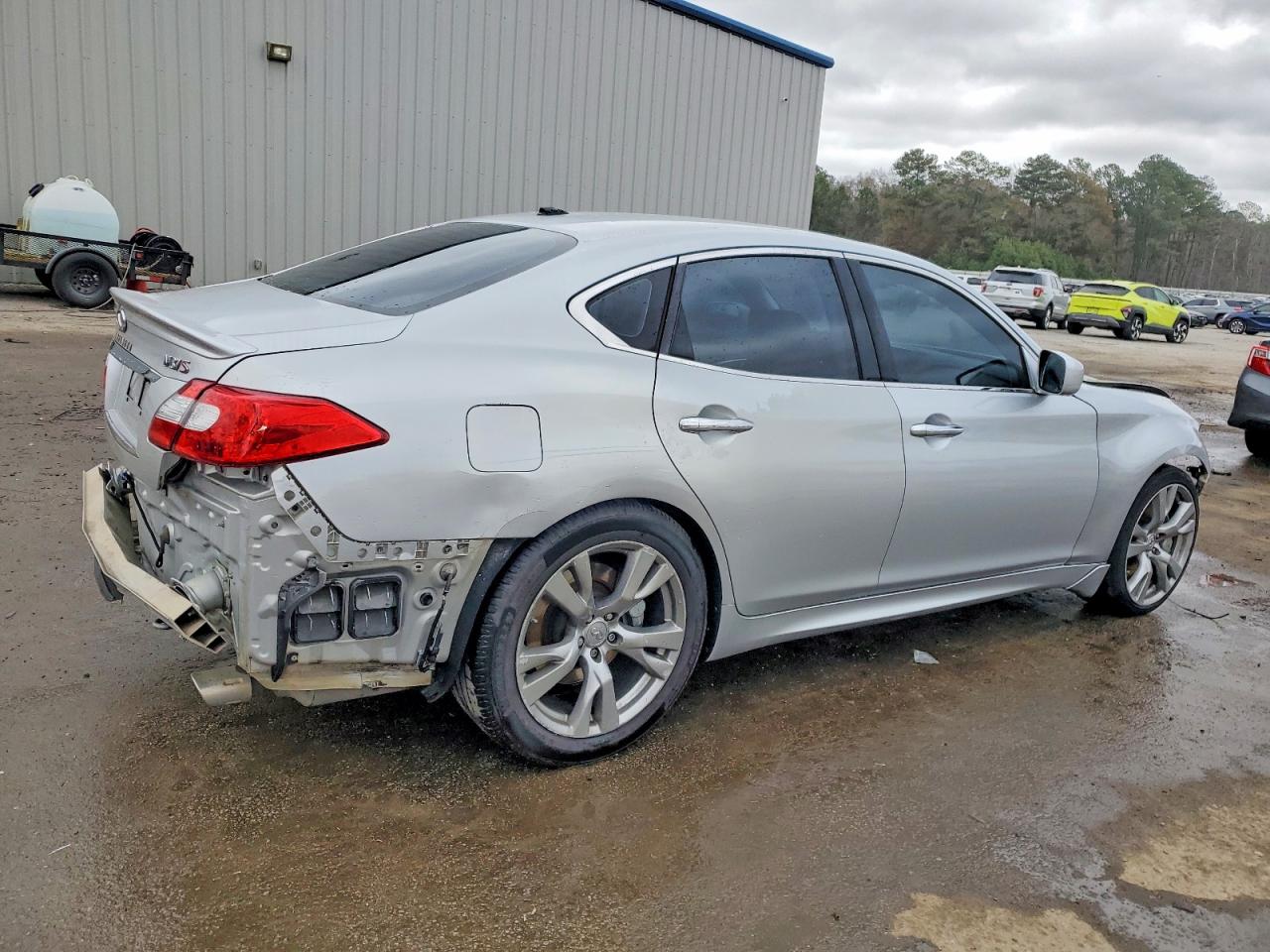 2011 INFINITI M37 BASE photo 5