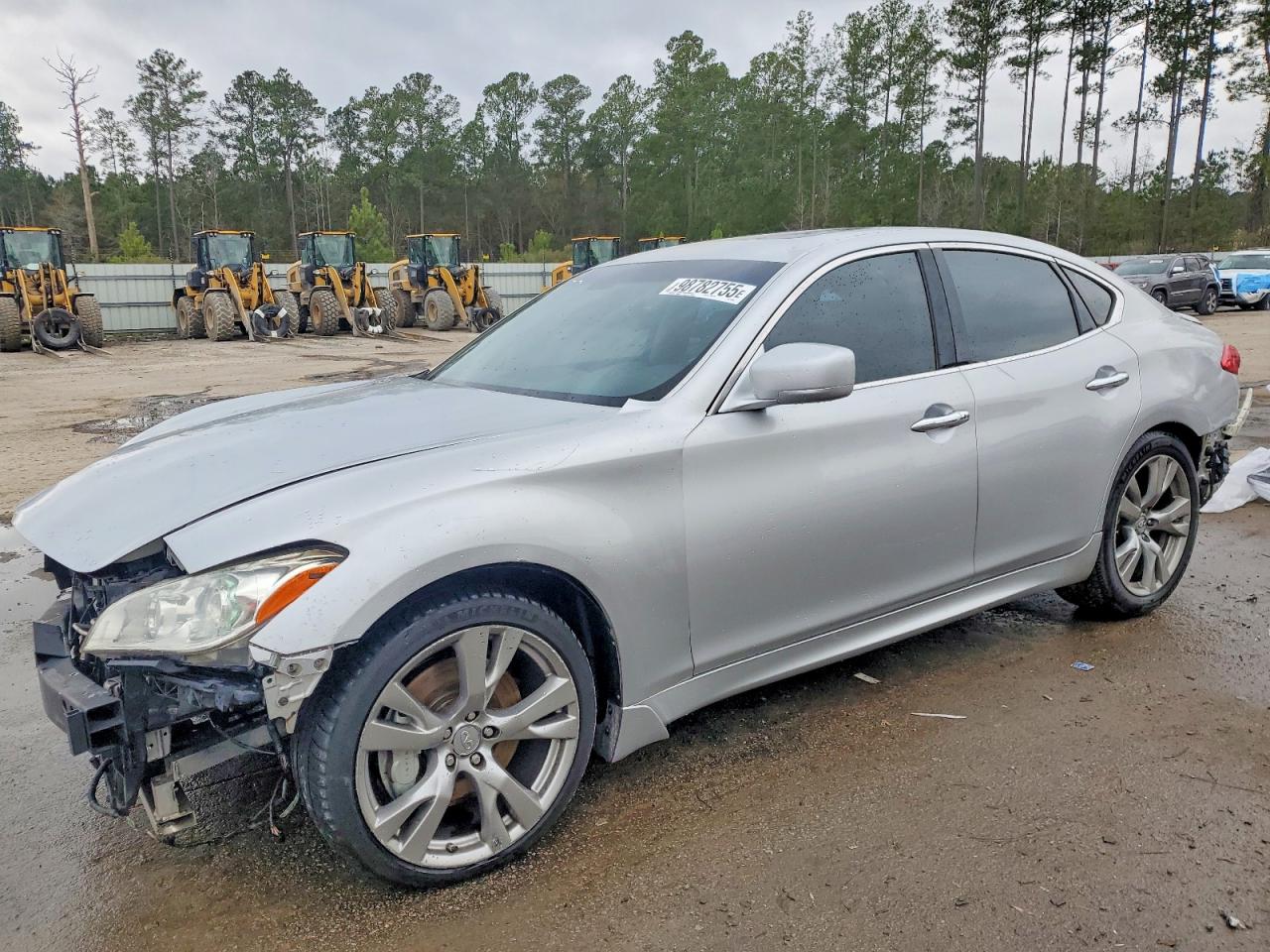 2011 INFINITI M37