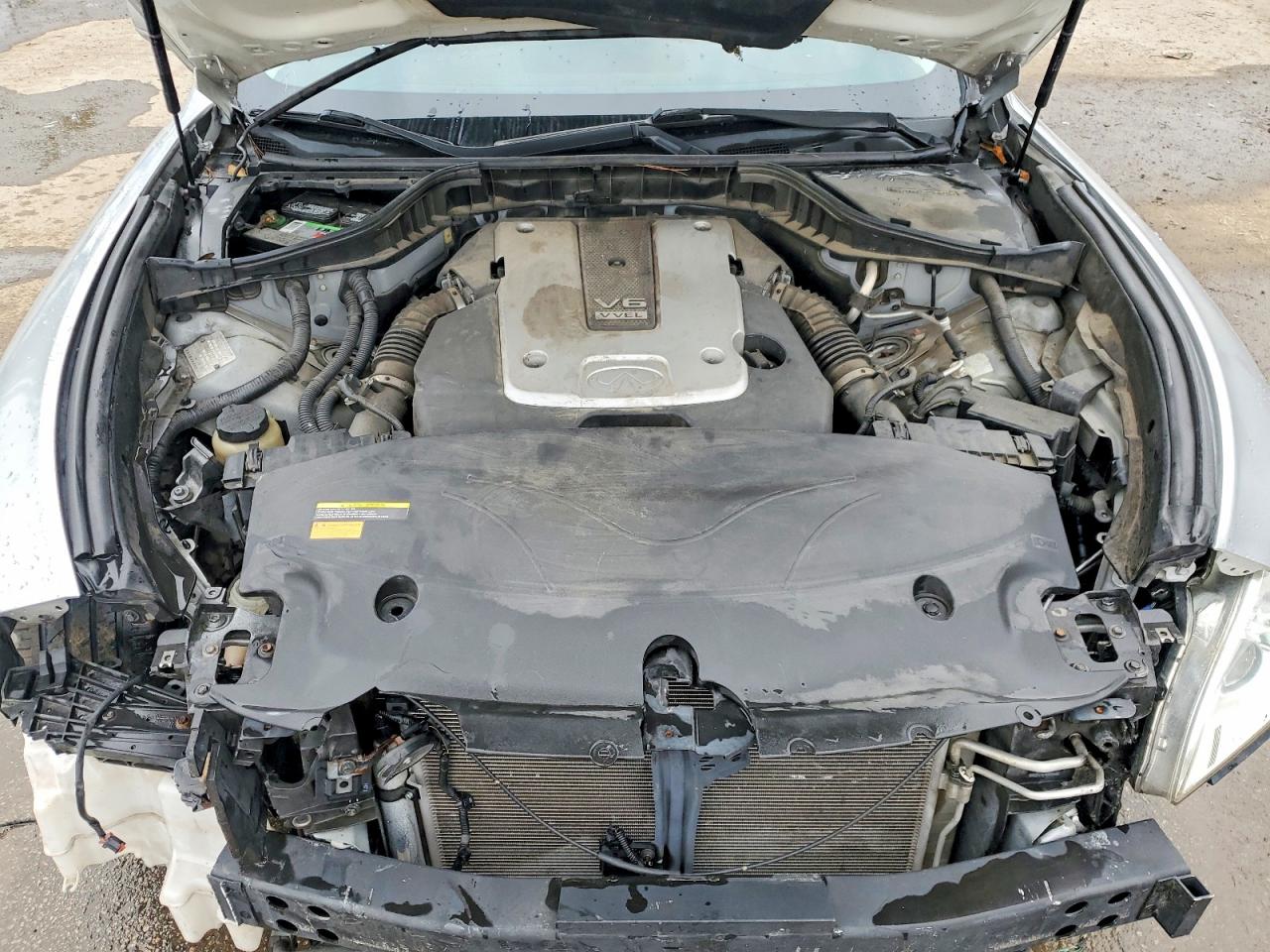 2011 INFINITI M37 BASE photo 21