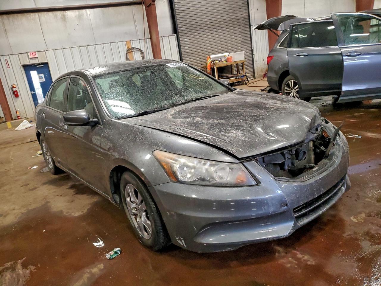 2011 HONDA ACCORD LXP photo 4