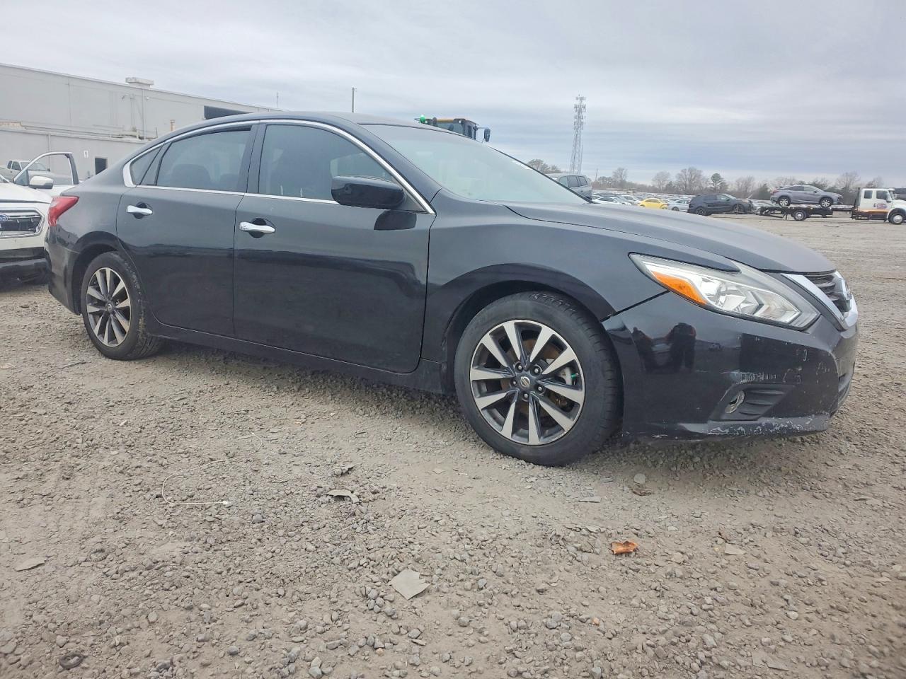 2017 NISSAN ALTIMA 2.5 photo 4
