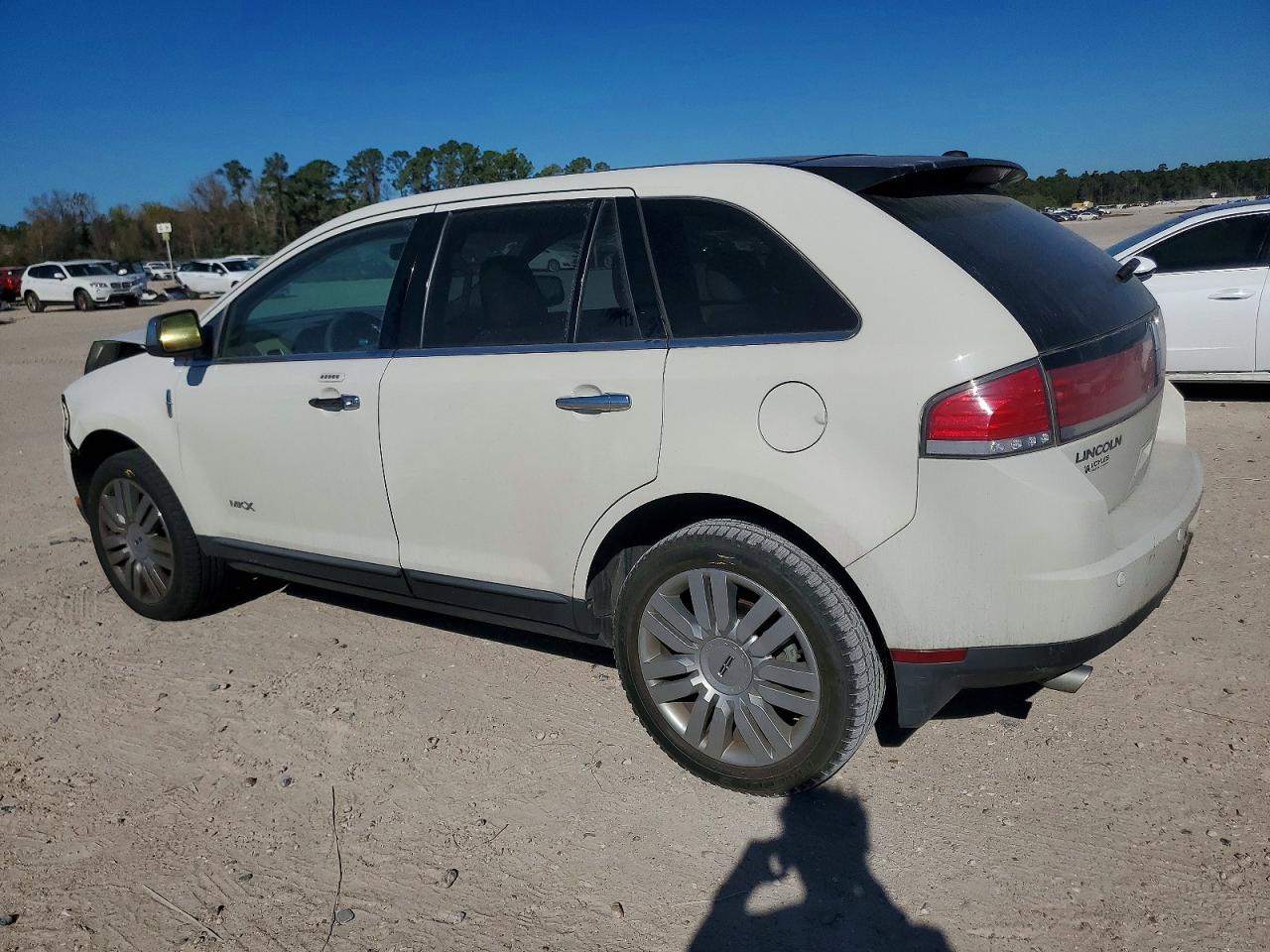 2009 LINCOLN MKX photo 2