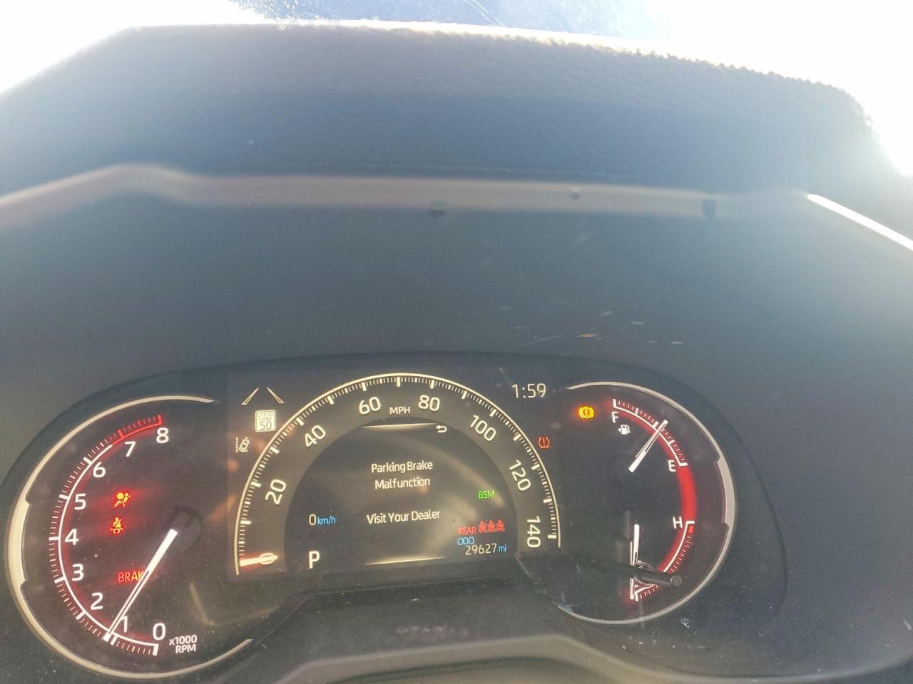2024 TOYOTA RAV4 XLE PREMIUM photo 9