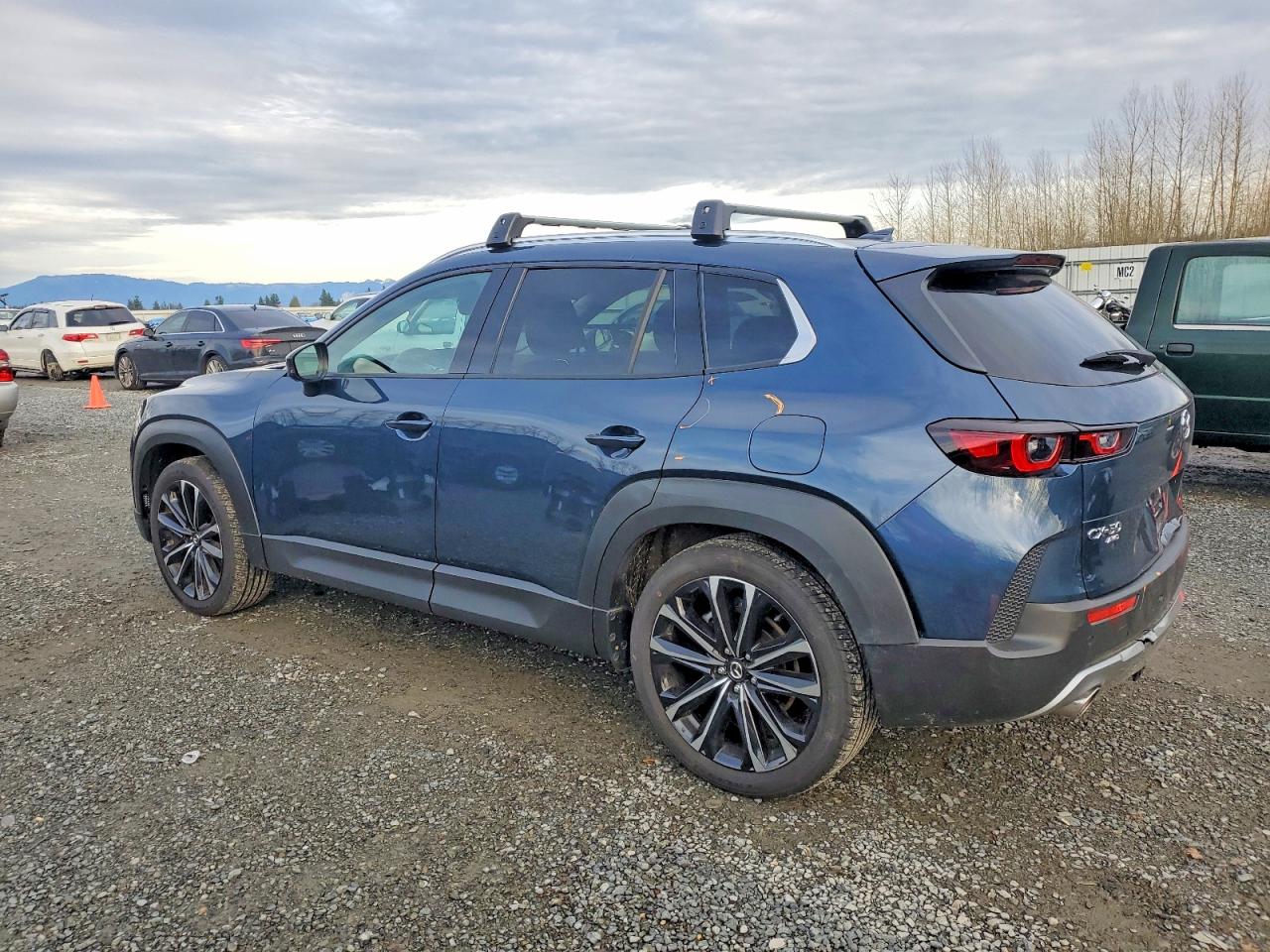 2025 MAZDA CX-50 PREMIUM PLUS photo 2