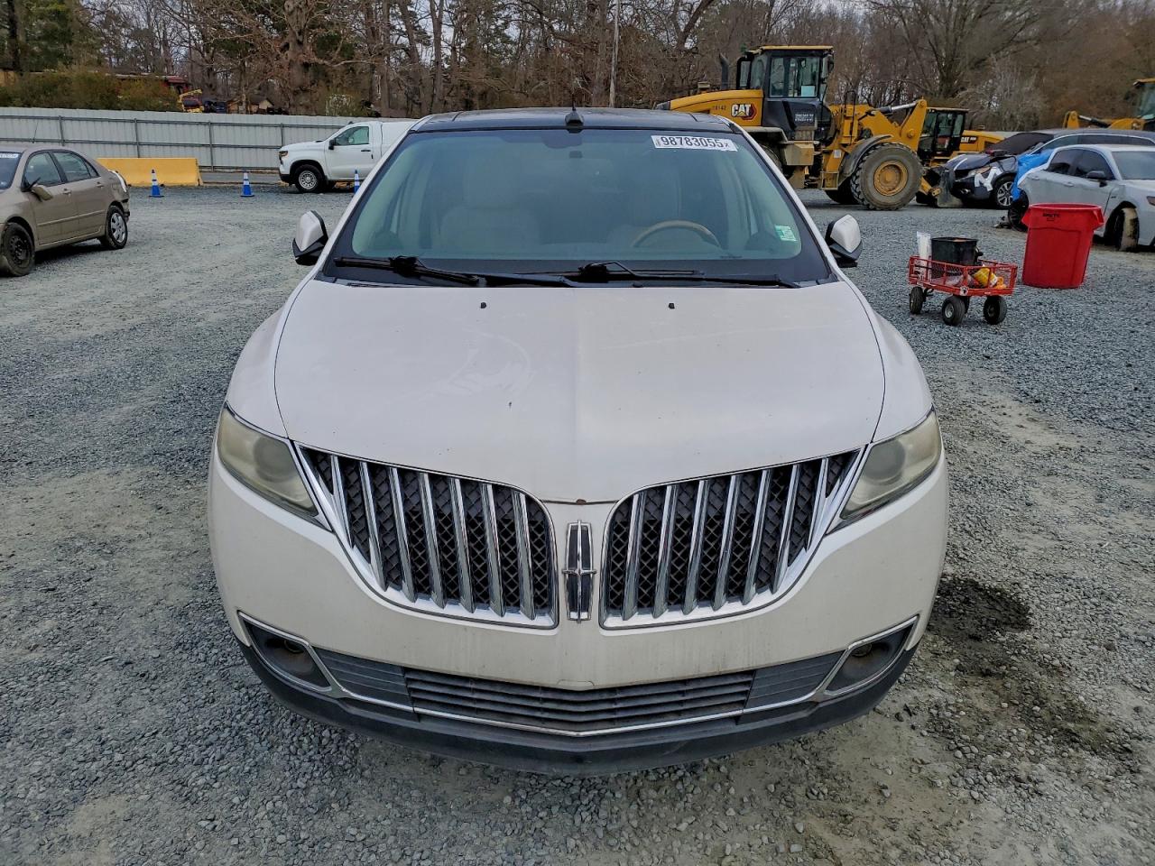 2011 LINCOLN MKX photo 5