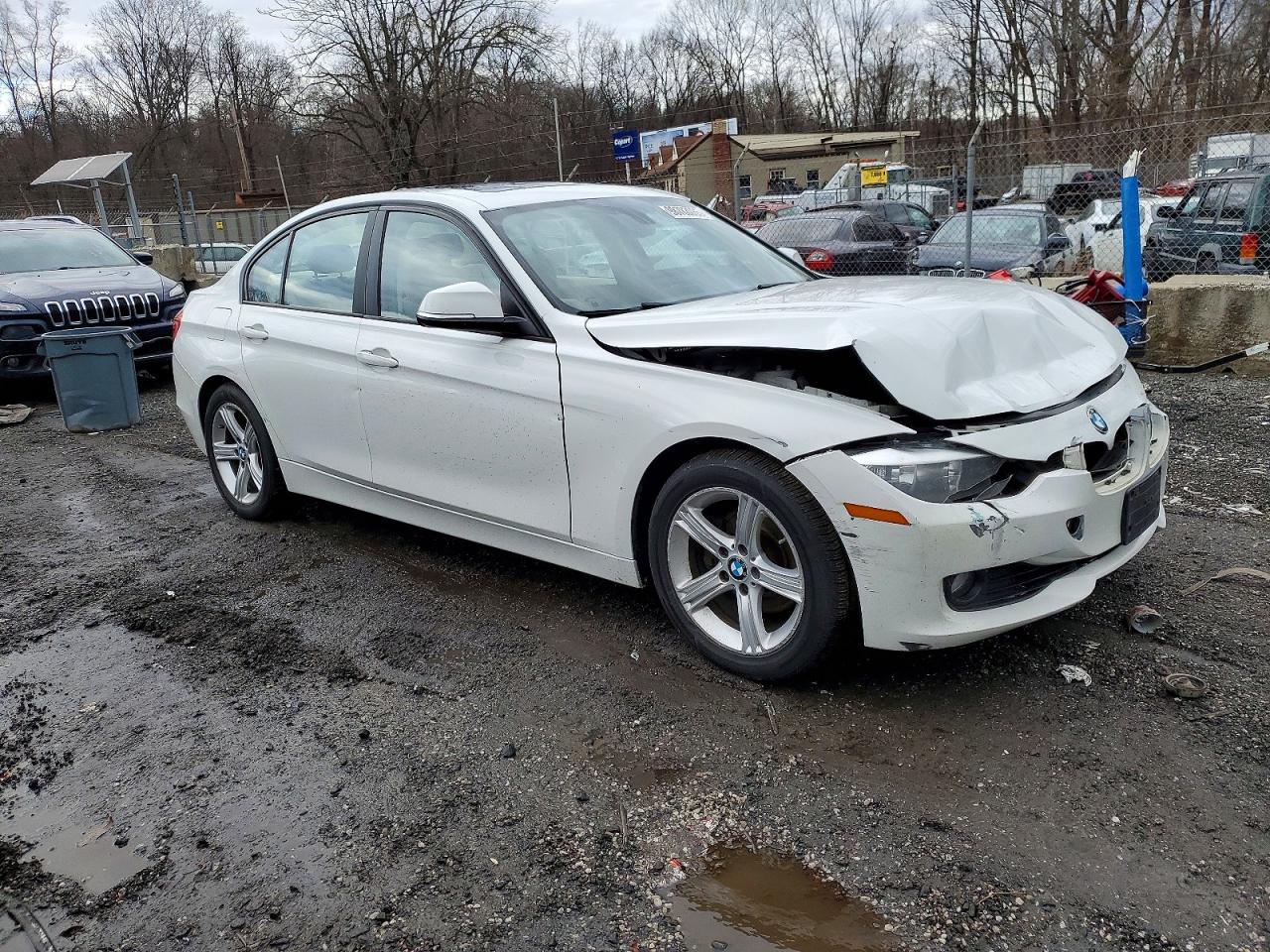 2013 BMW 328 XI photo 4