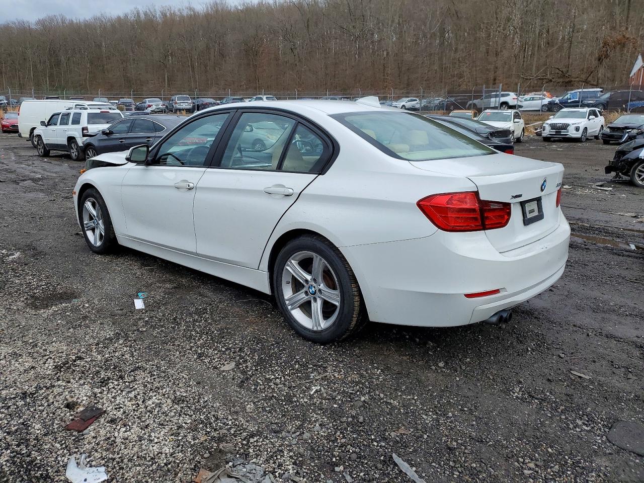 2013 BMW 328 XI photo 2