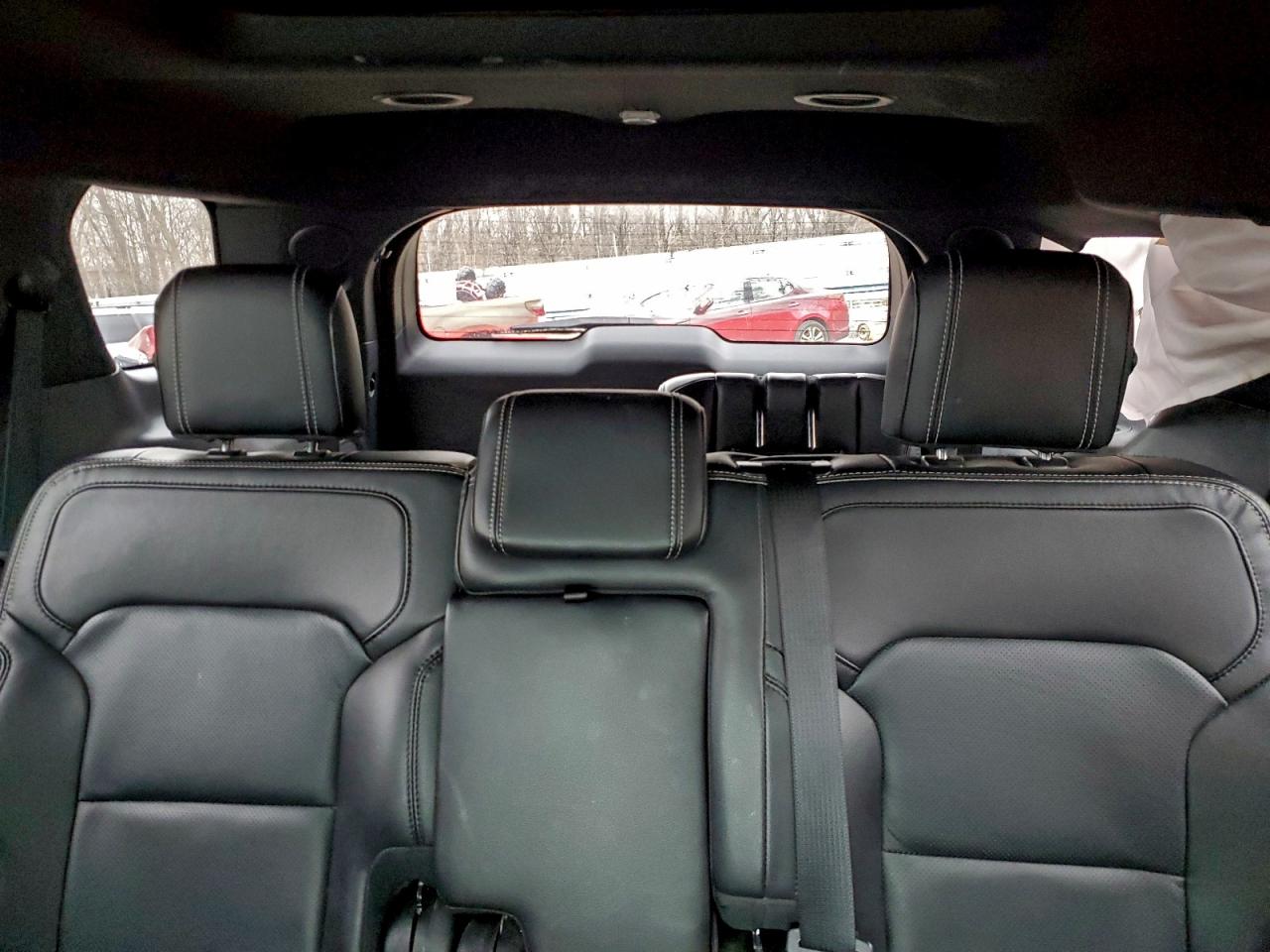 2017 FORD EXPLORER LIMITED photo 10