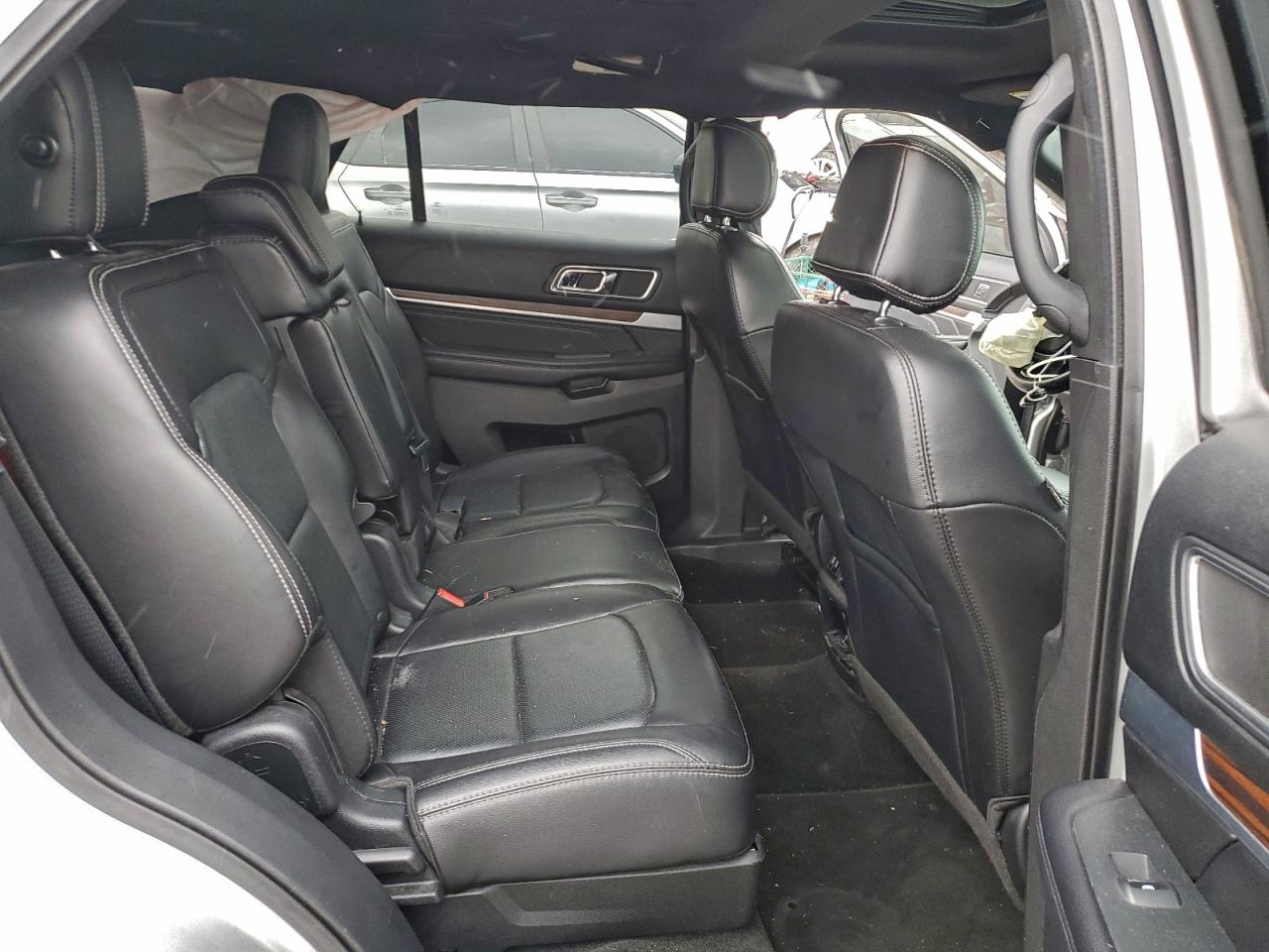 2017 FORD EXPLORER LIMITED photo 11