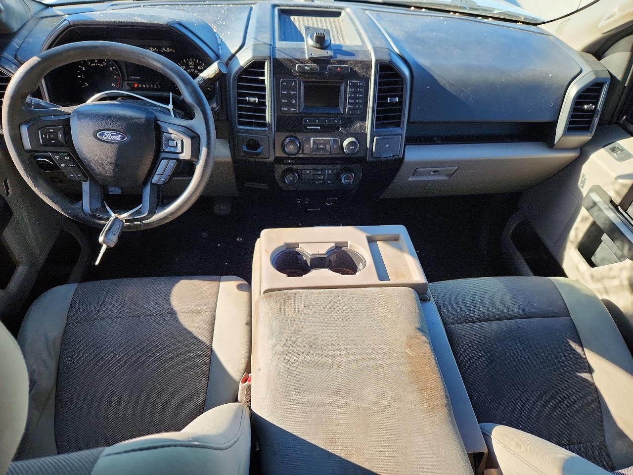 2015 FORD F150 SUPERCREW photo 8