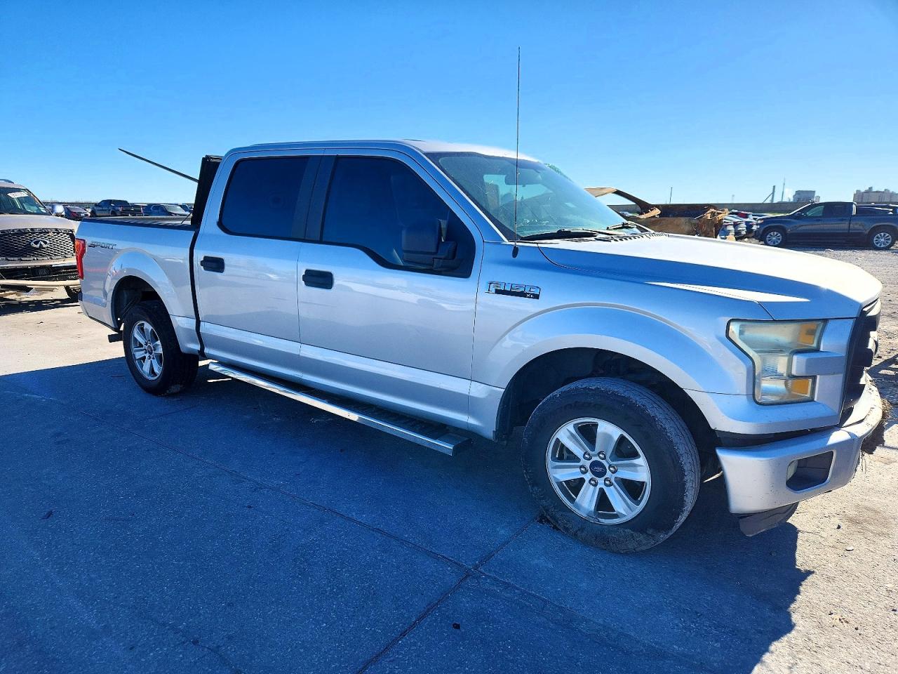 2015 FORD F150 SUPERCREW photo 4