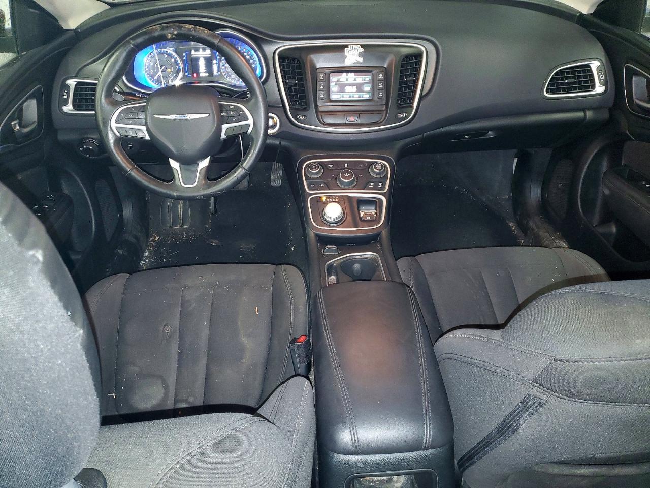 2015 CHRYSLER 200 LIMITED photo 8