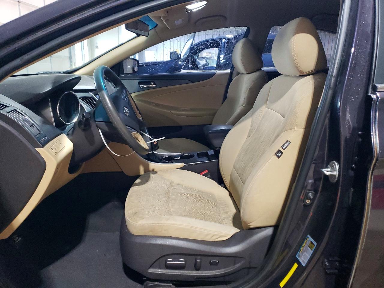 2011 HYUNDAI SONATA GLS photo 7