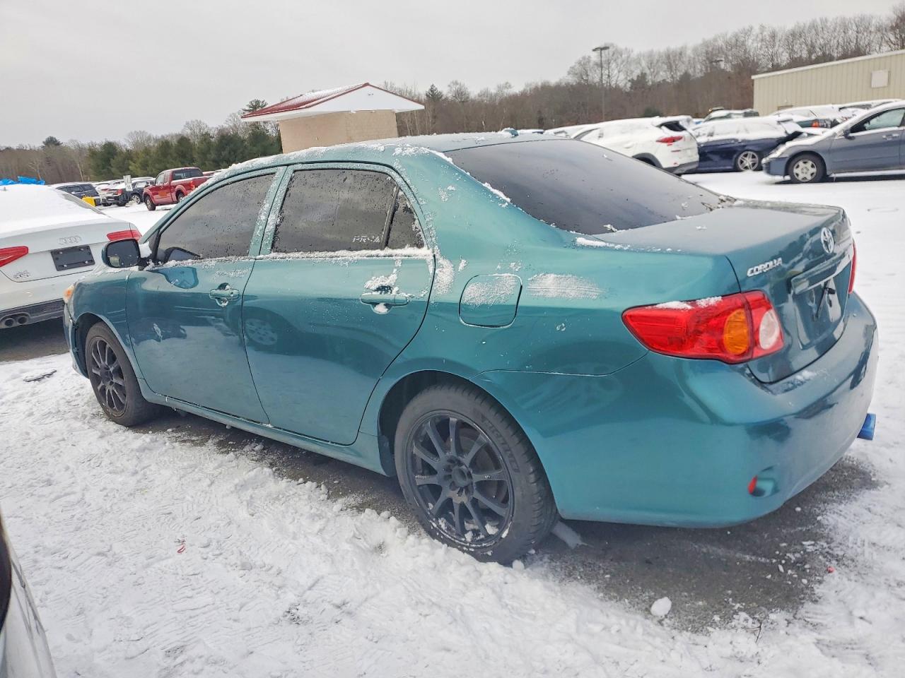 2009 TOYOTA COROLLA BASE photo 2