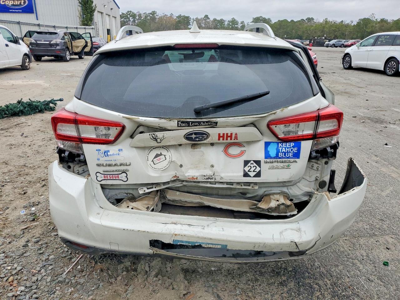 2017 SUBARU IMPREZA LIMITED photo 6