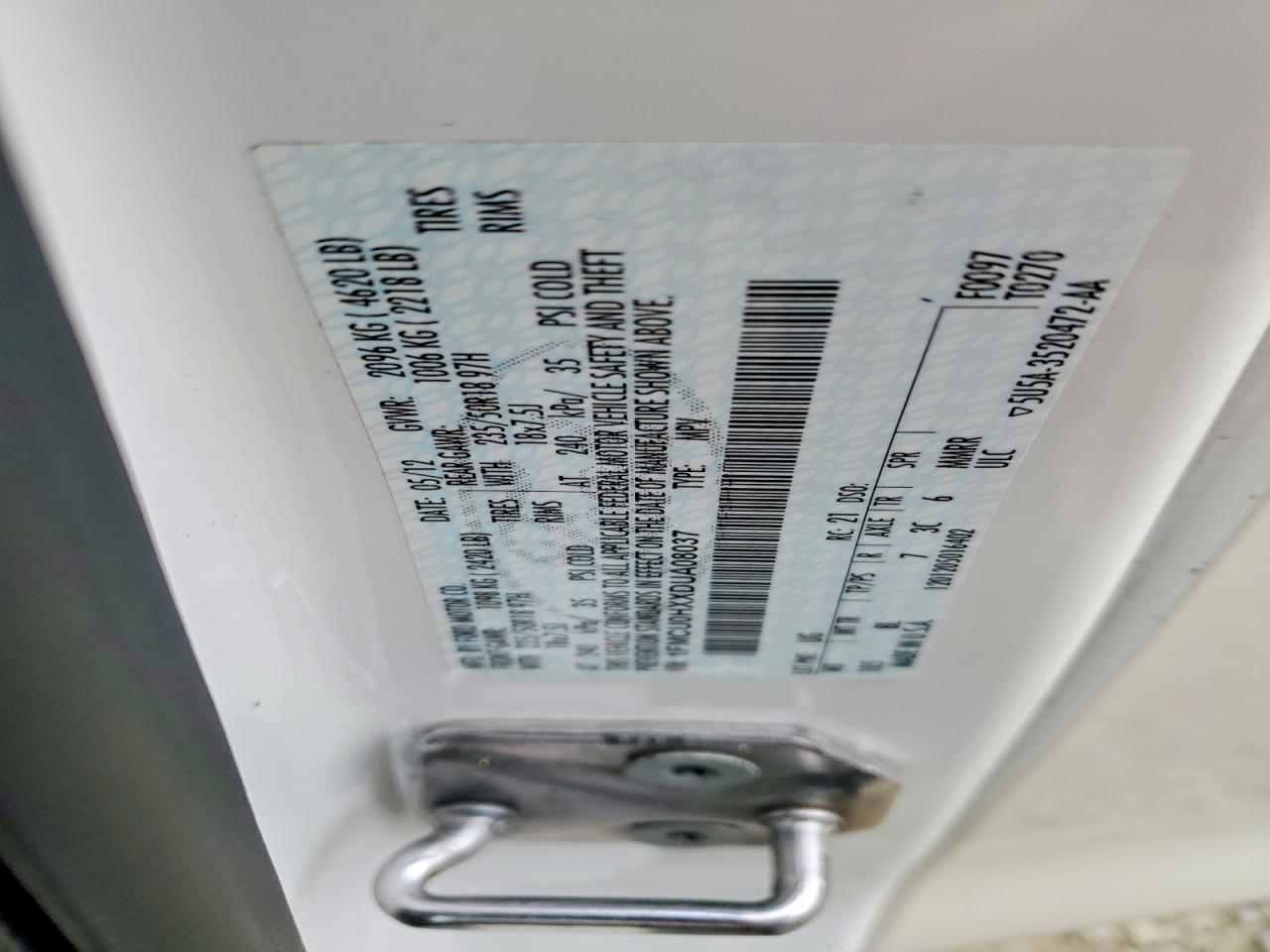 2013 FORD ESCAPE SEL photo 37