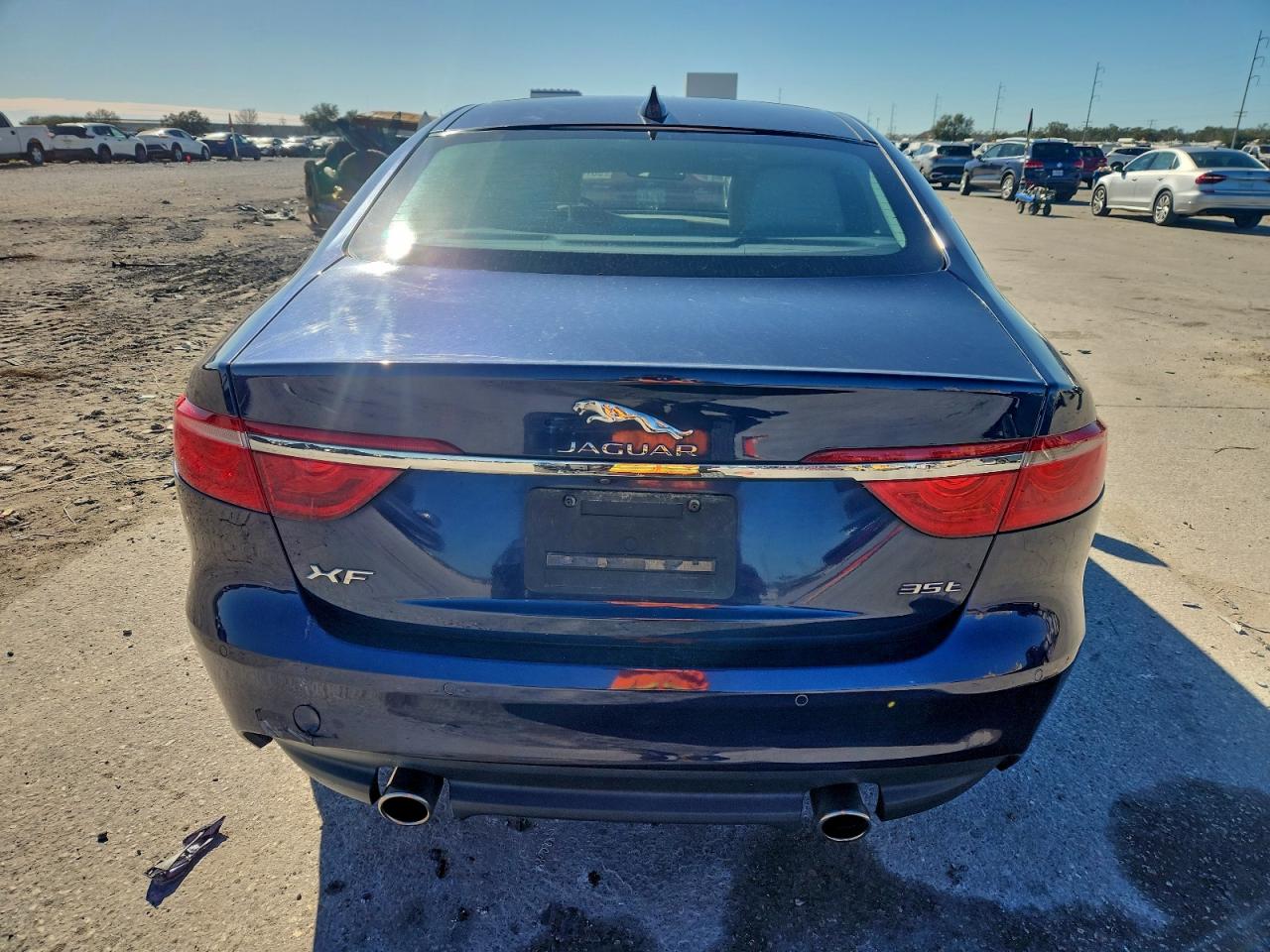 2016 JAGUAR XF PRESTIGE photo 6