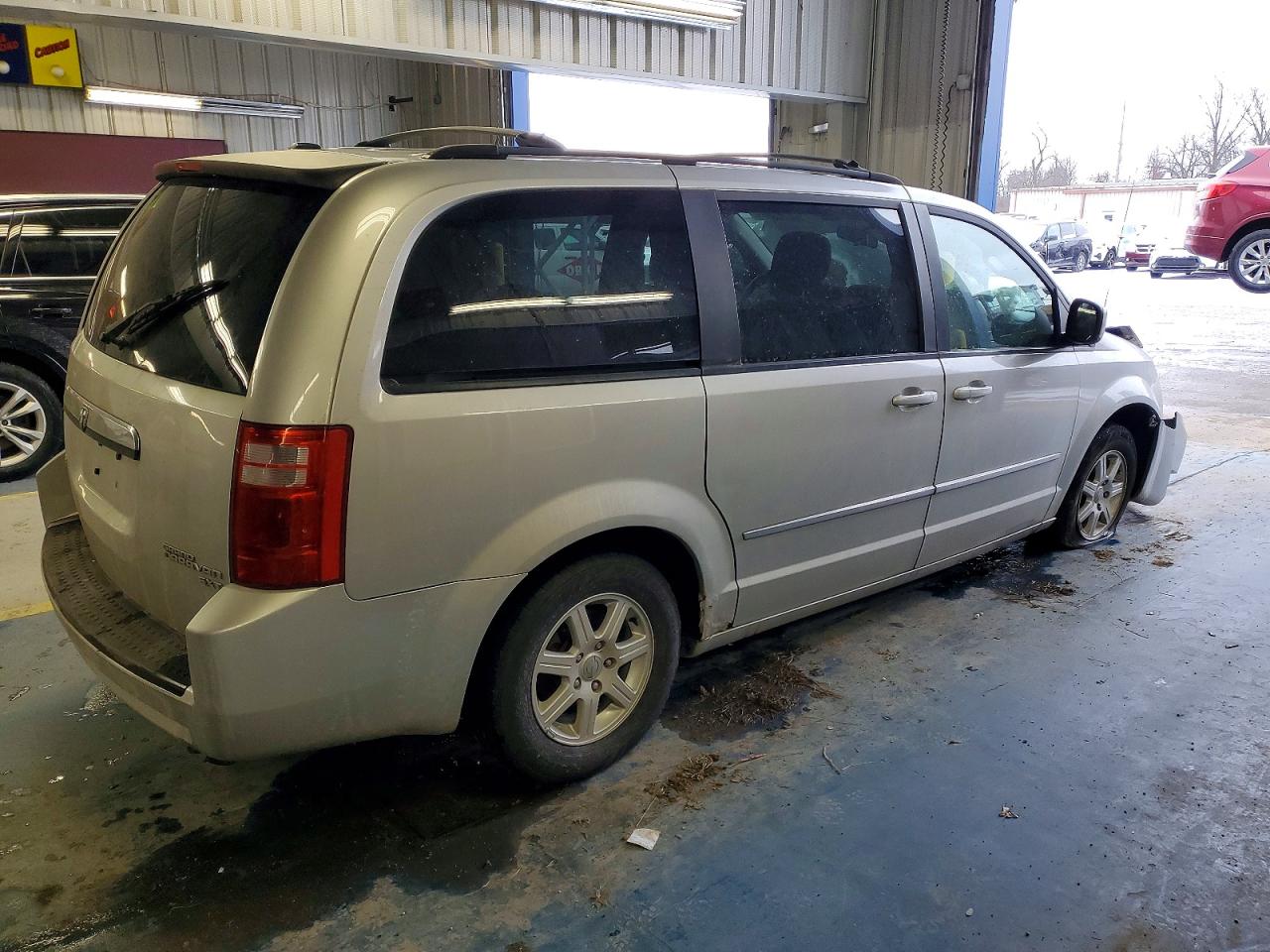 2010 DODGE GRAND CARAVAN SXT photo 3