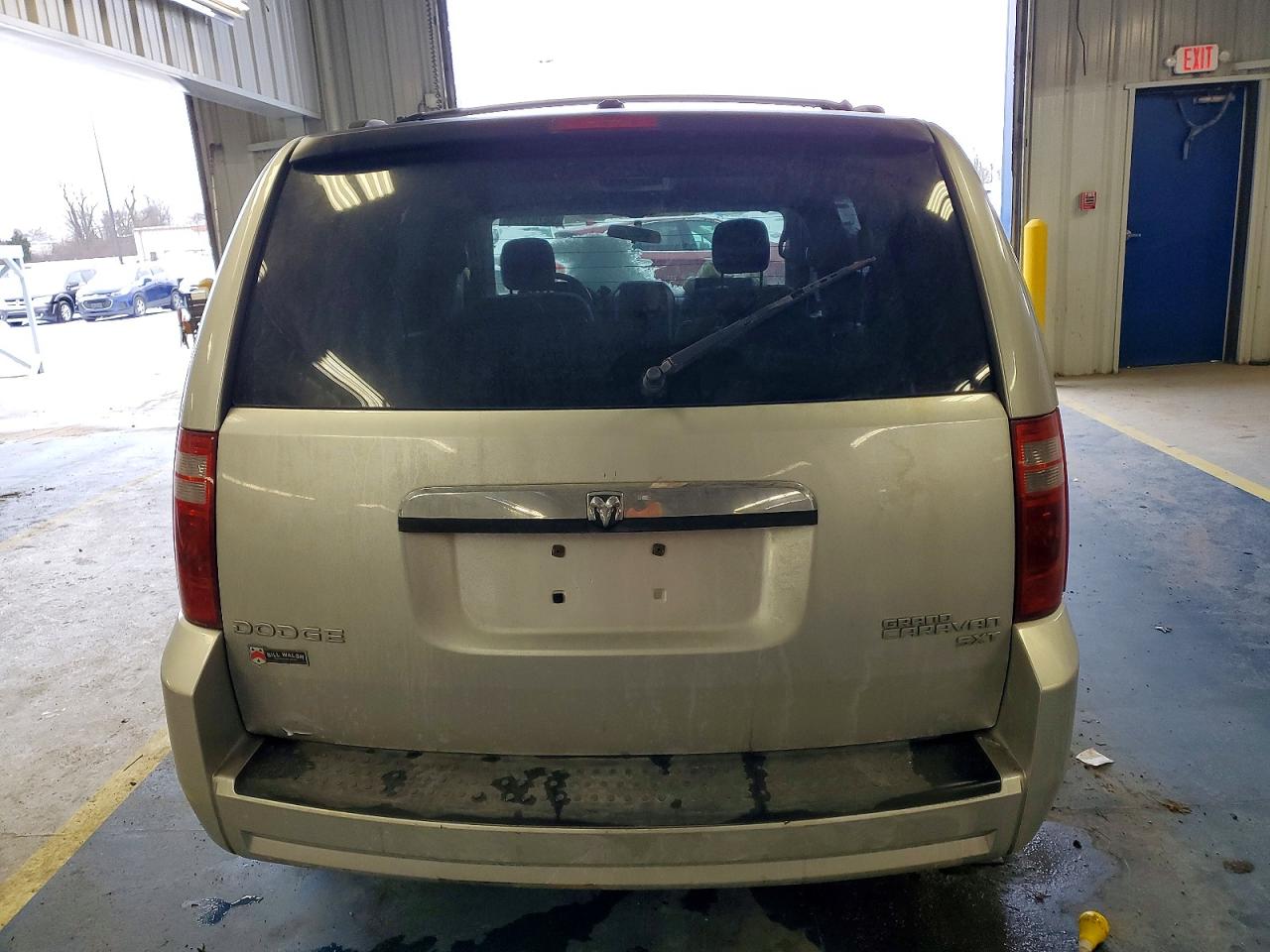 2010 DODGE GRAND CARAVAN SXT photo 6