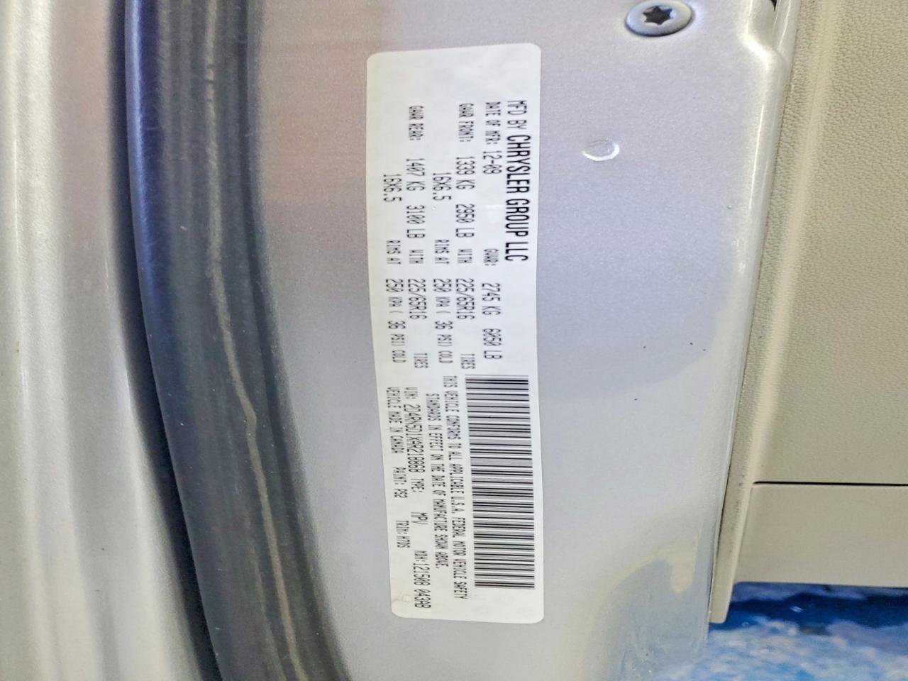 2010 DODGE GRAND CARAVAN SXT photo 13