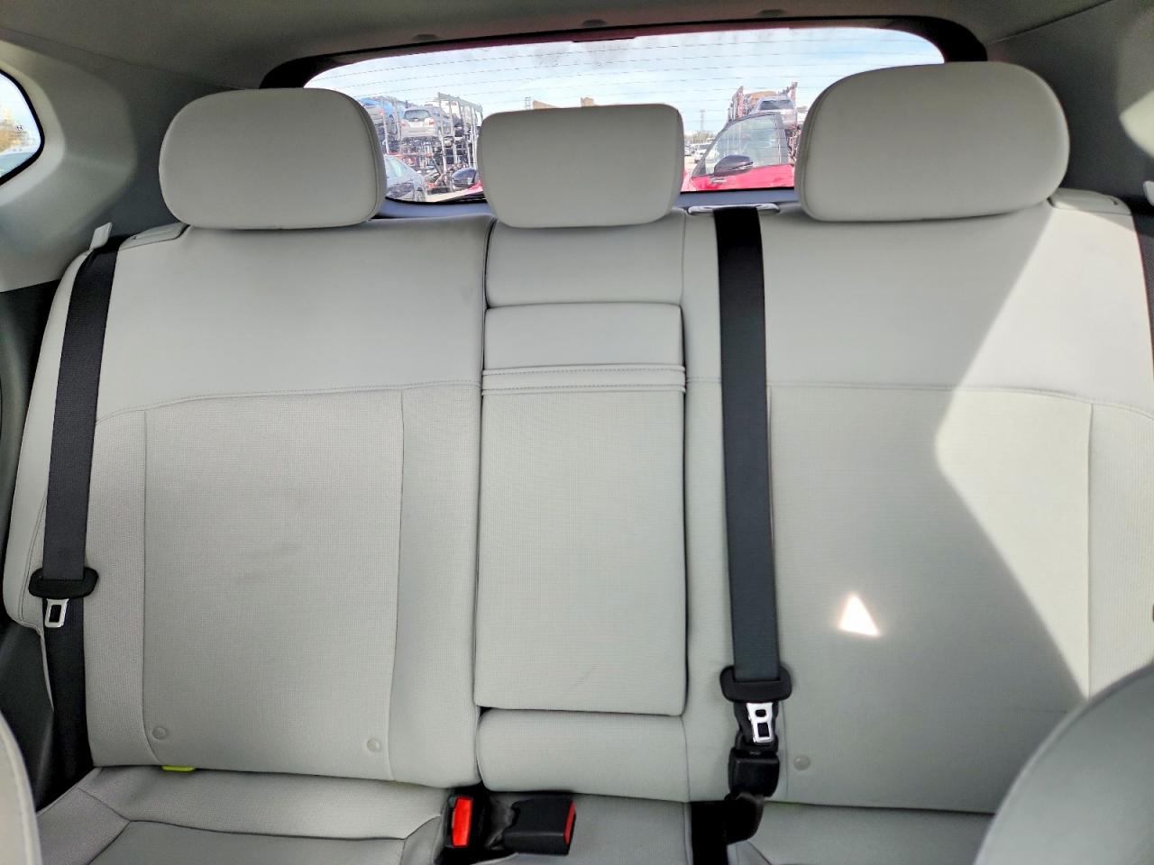 2024 HYUNDAI KONA SEL photo 10