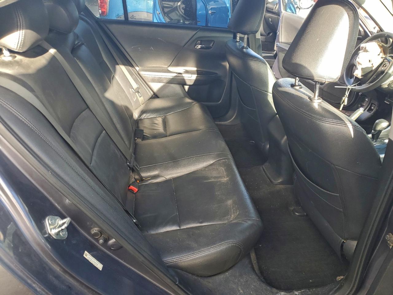 2013 HONDA ACCORD LX photo 10