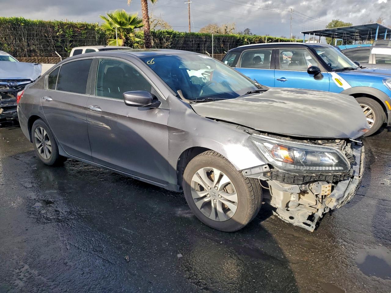 2013 HONDA ACCORD LX photo 4