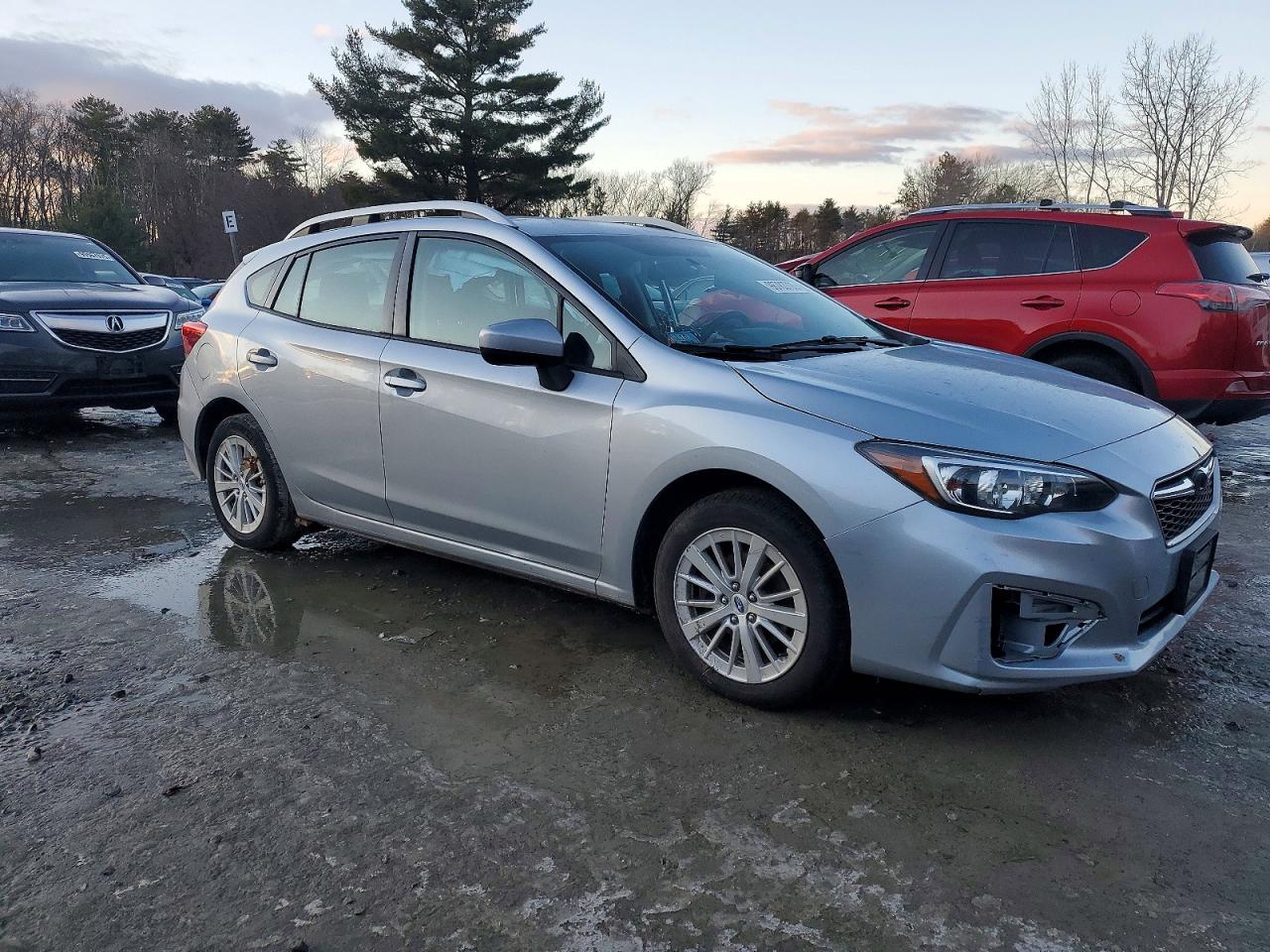 2017 SUBARU IMPREZA PREMIUM photo 4