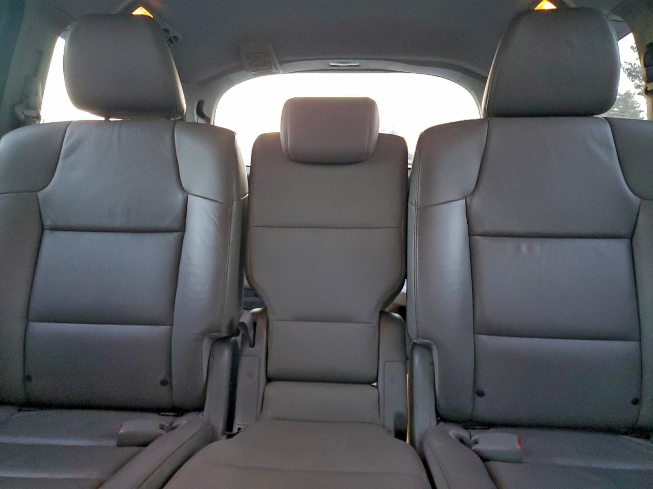 2012 HONDA ODYSSEY EXL photo 10