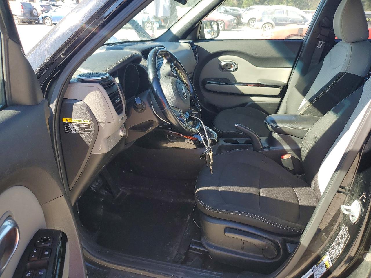 2014 KIA SOUL + photo 7