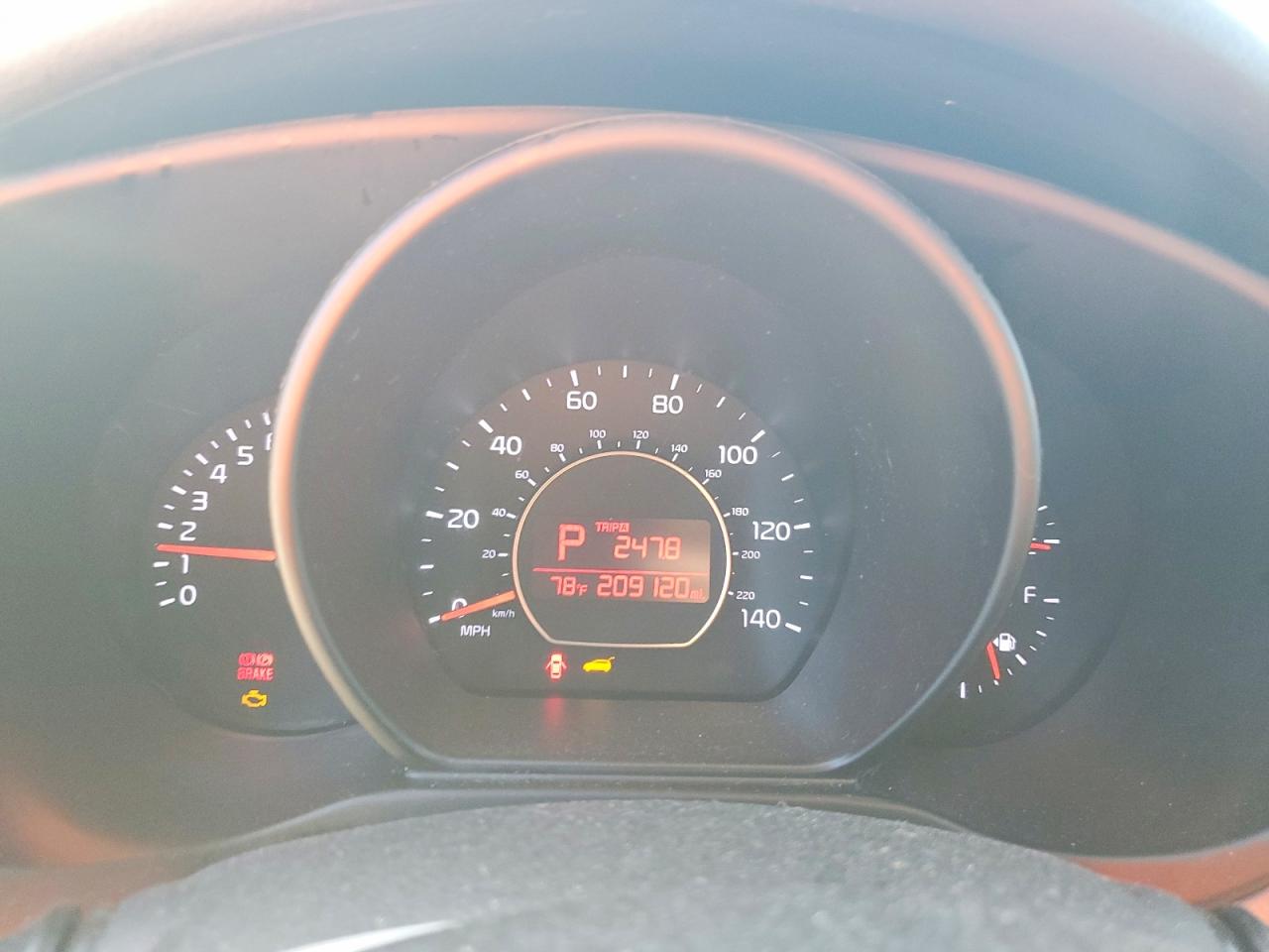 2014 KIA SOUL + photo 9