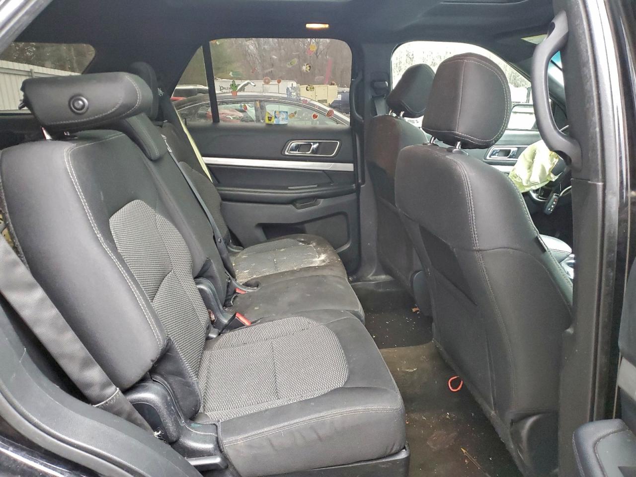 2016 FORD EXPLORER XLT photo 11