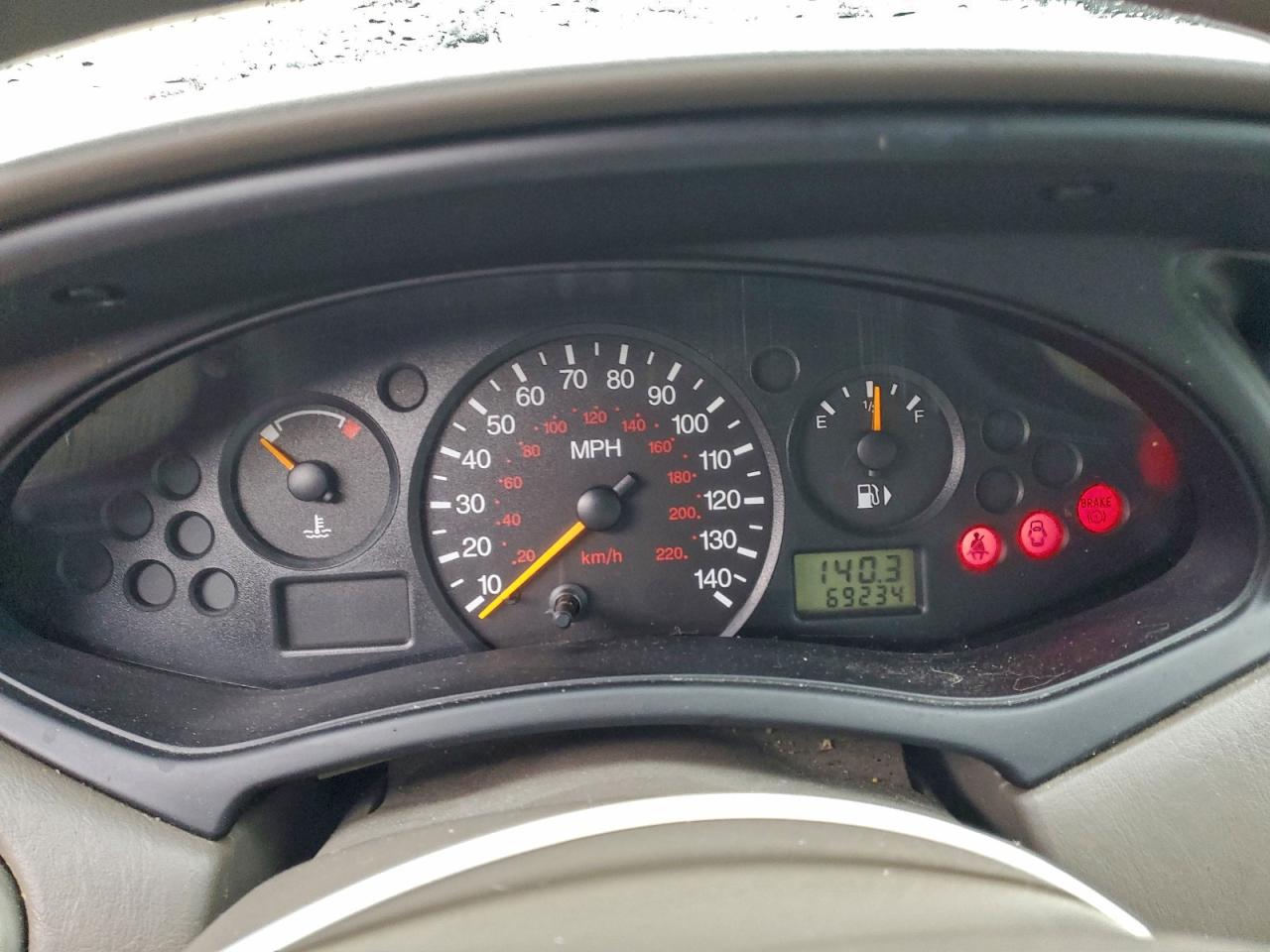 2001 FORD FOCUS SE photo 9