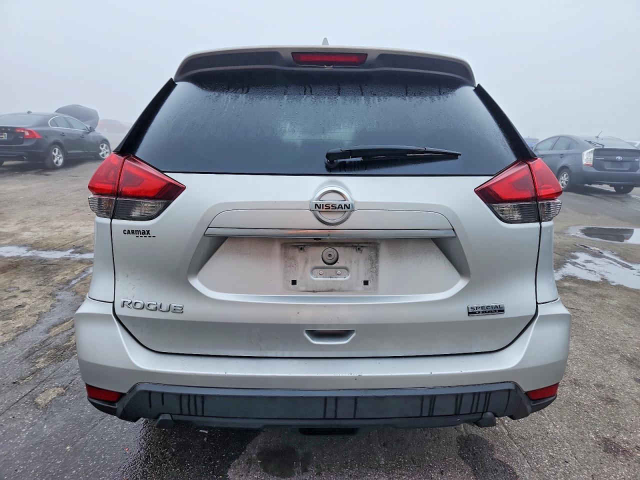2019 NISSAN ROGUE S photo 6